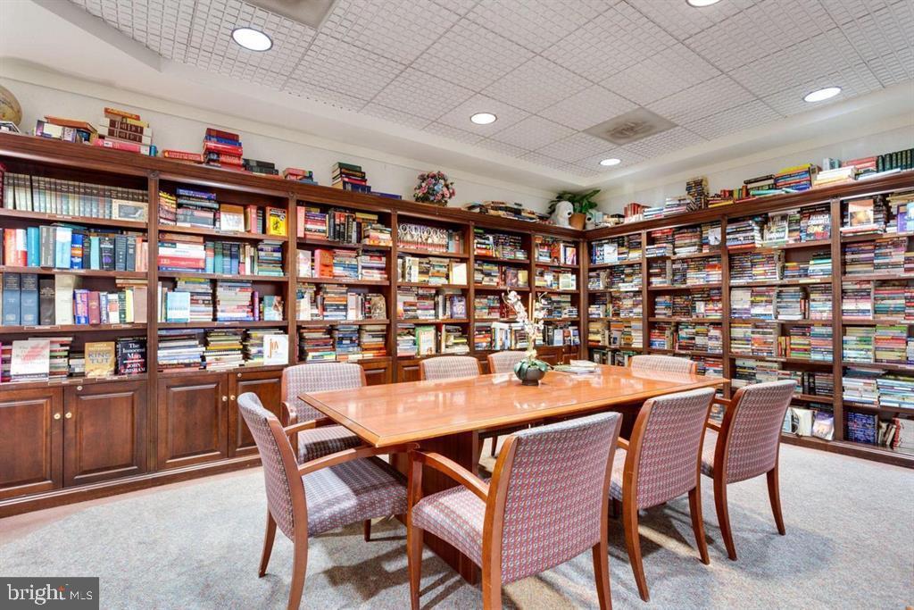 WATERGATE AT LANDMARK - Residential Lease