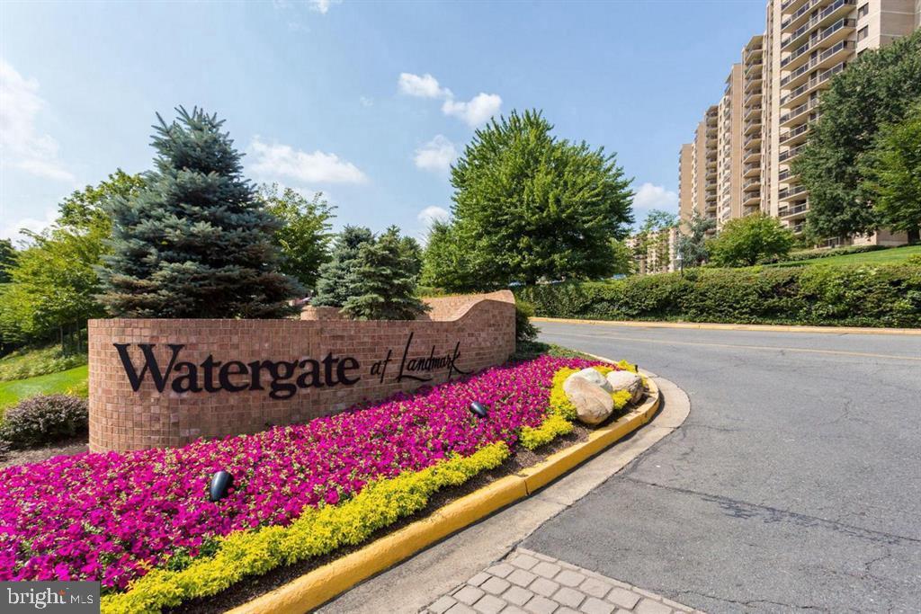 WATERGATE AT LANDMARK - Residential Lease