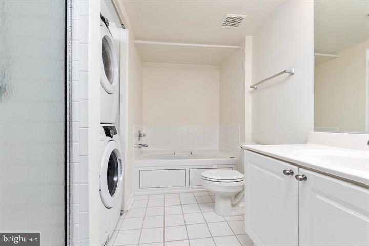 WESTBRIAR - Residential Lease