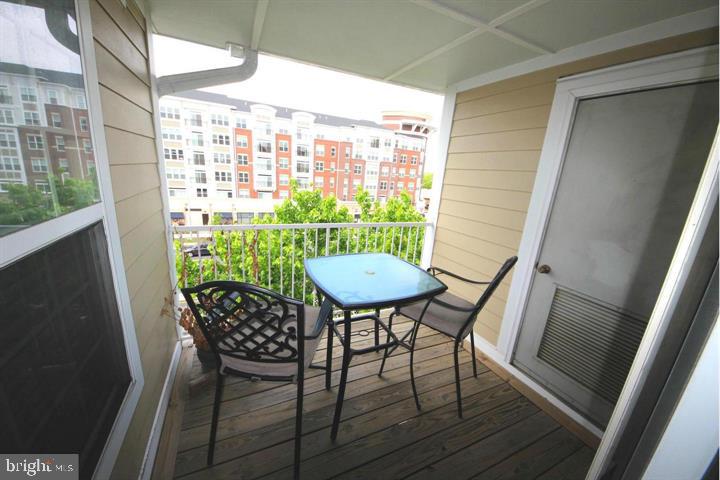 WESTBRIAR - Residential Lease