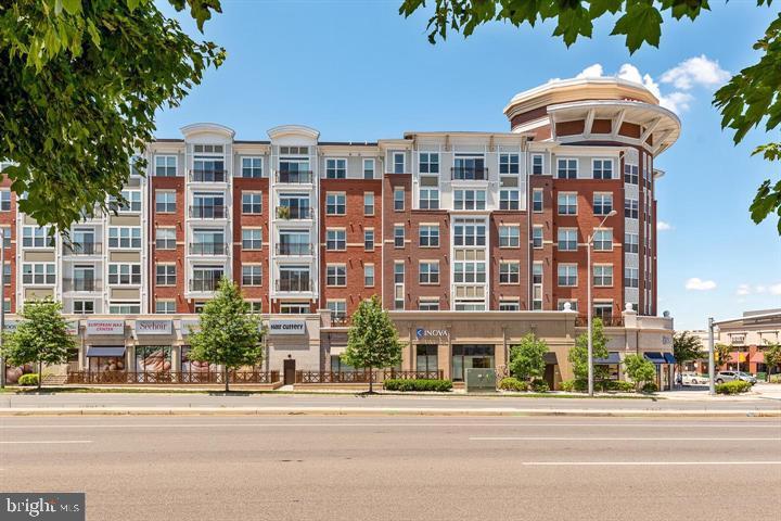 WESTBRIAR - Residential Lease