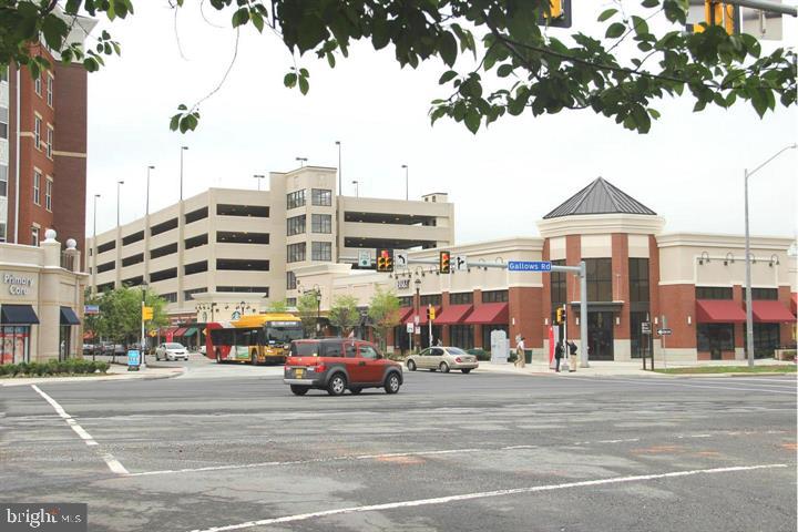 WESTBRIAR - Residential Lease