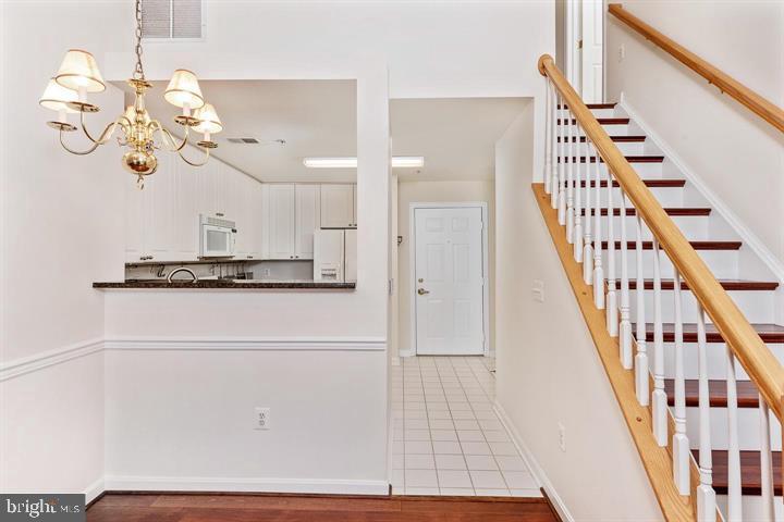 WESTBRIAR - Residential Lease