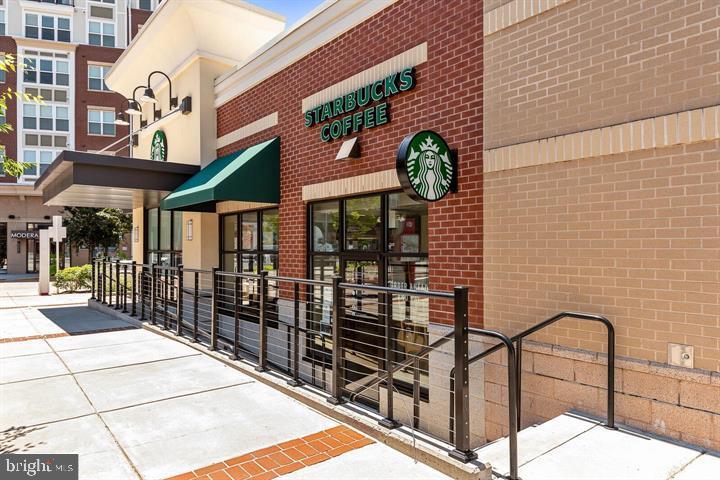 WESTBRIAR - Residential Lease