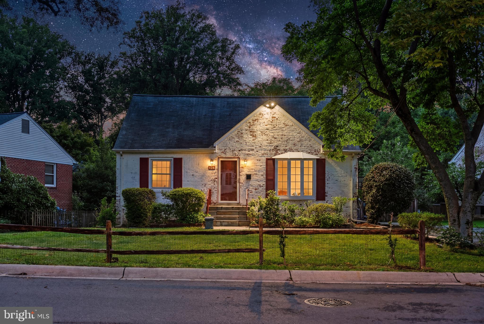 WOODMOOR - Residential