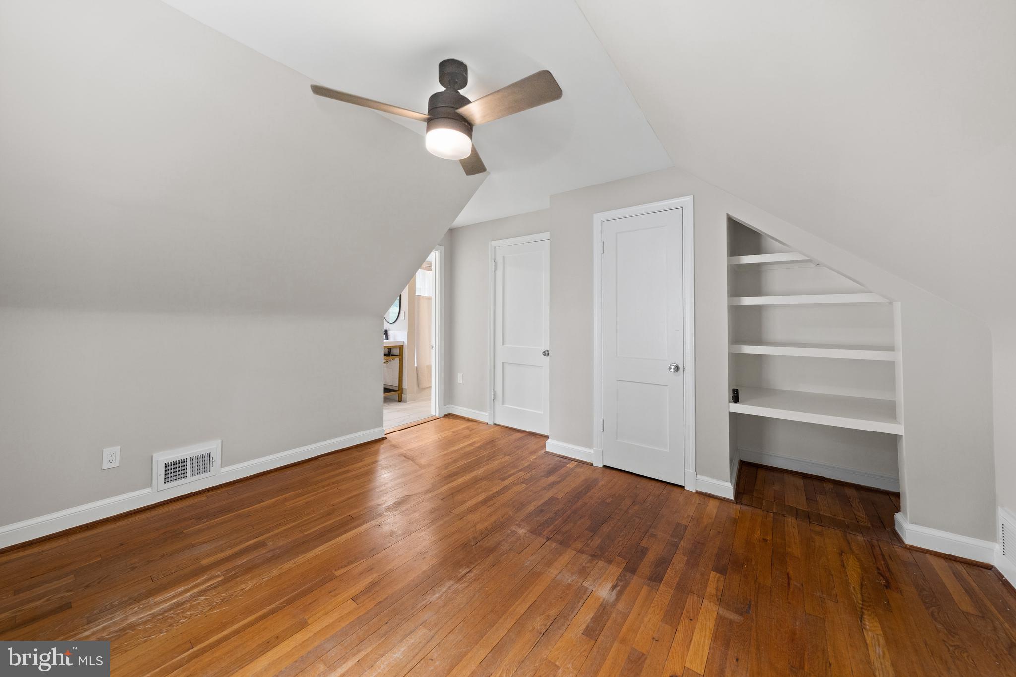 WOODMOOR - Residential