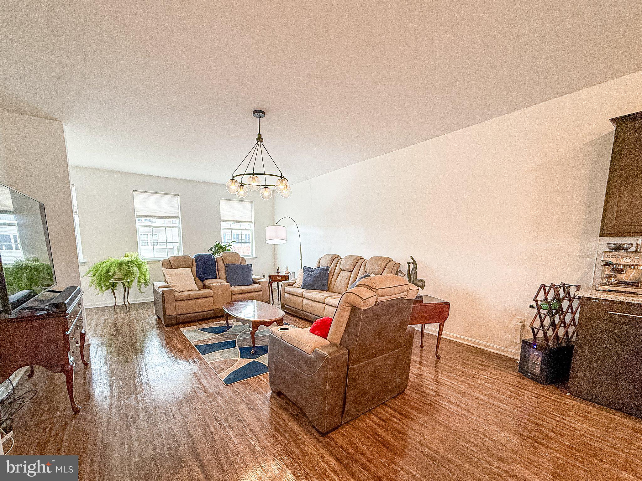 BERKELEY RIDGE - Residential