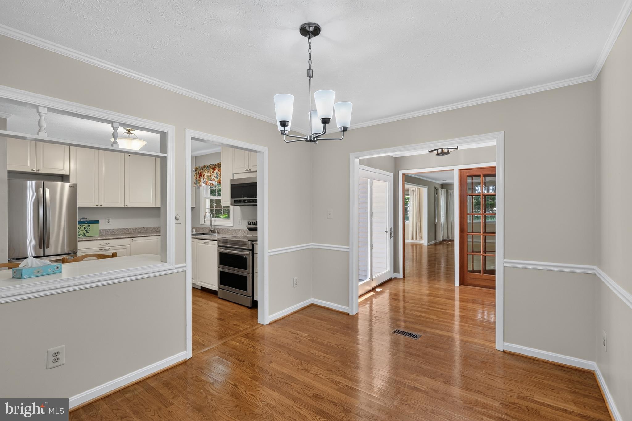 SIGNAL HILL - Residential