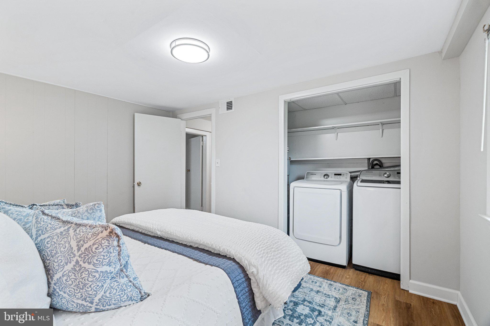 BRADDOCK HEIGHTS - Residential