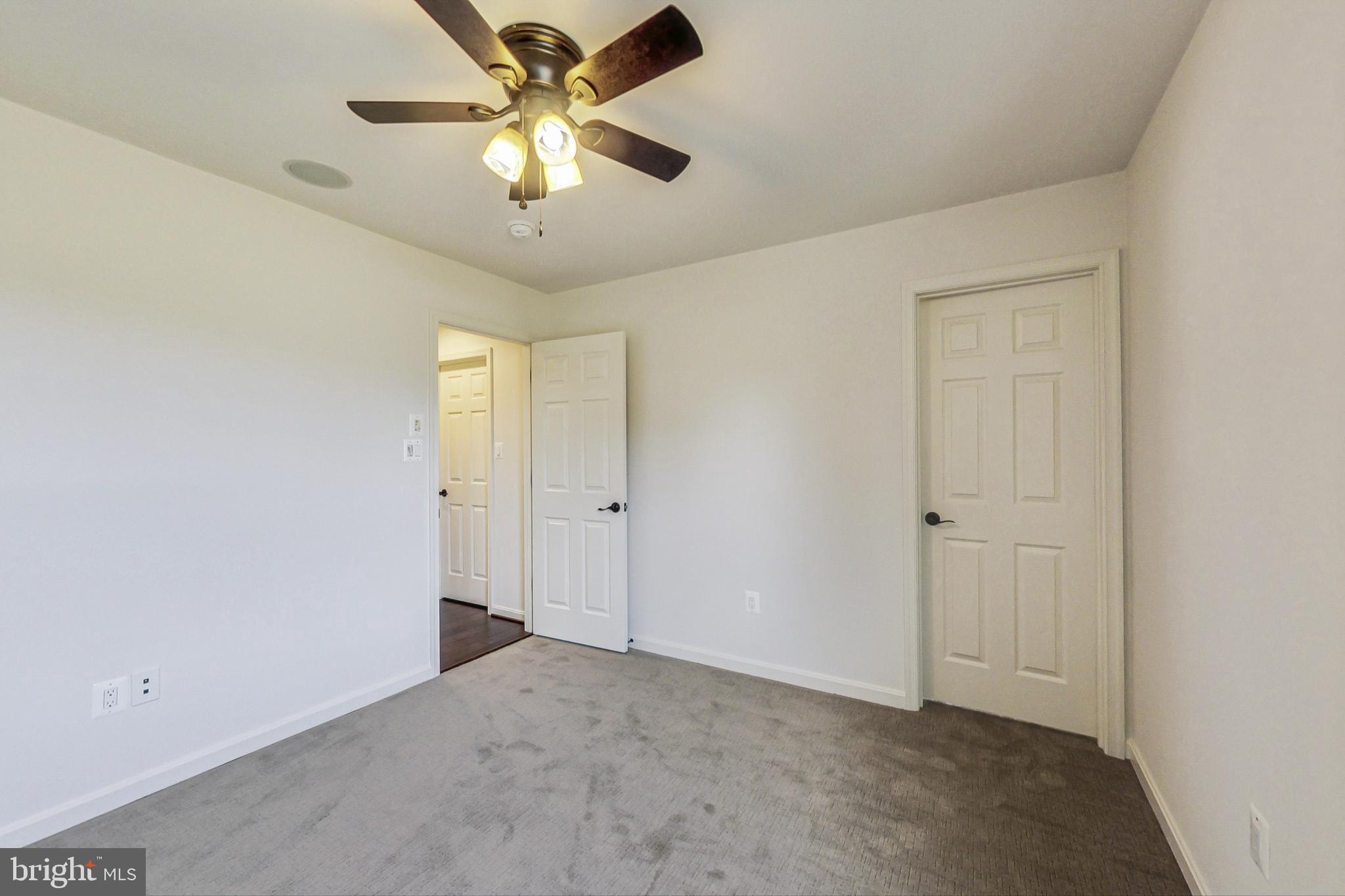 LEIGHLAND MEADOWS - Residential