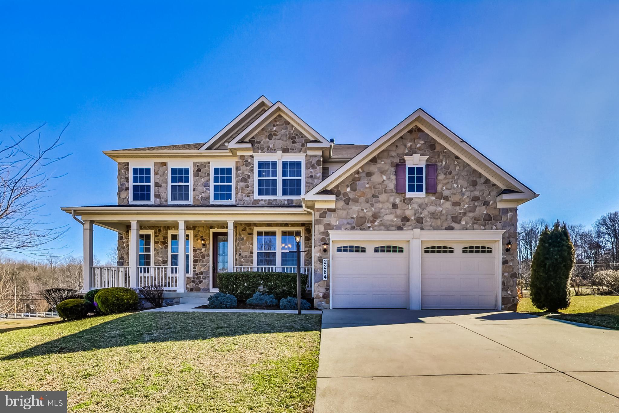 LEIGHLAND MEADOWS - Residential