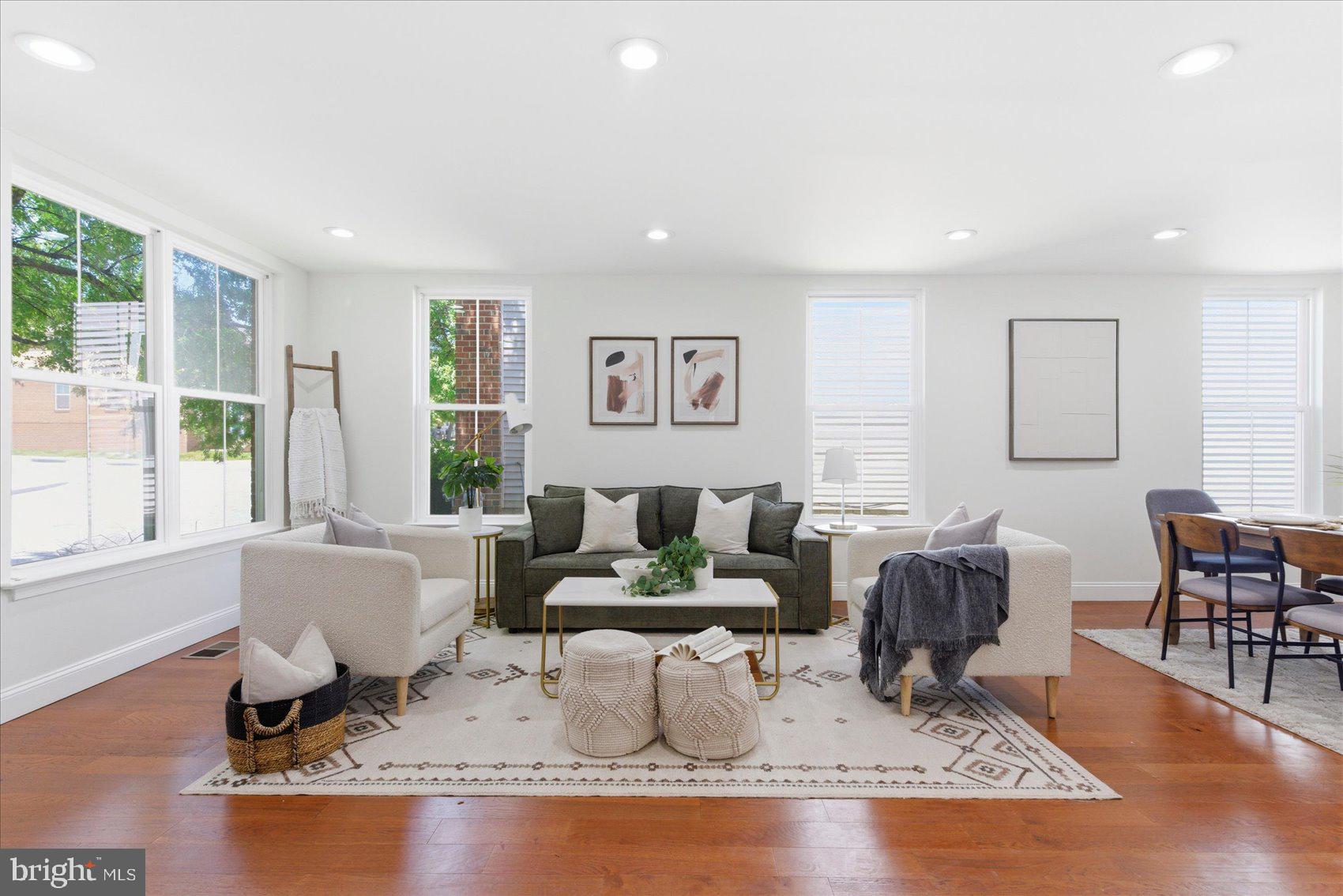 HERITAGE CROSSING - Residential