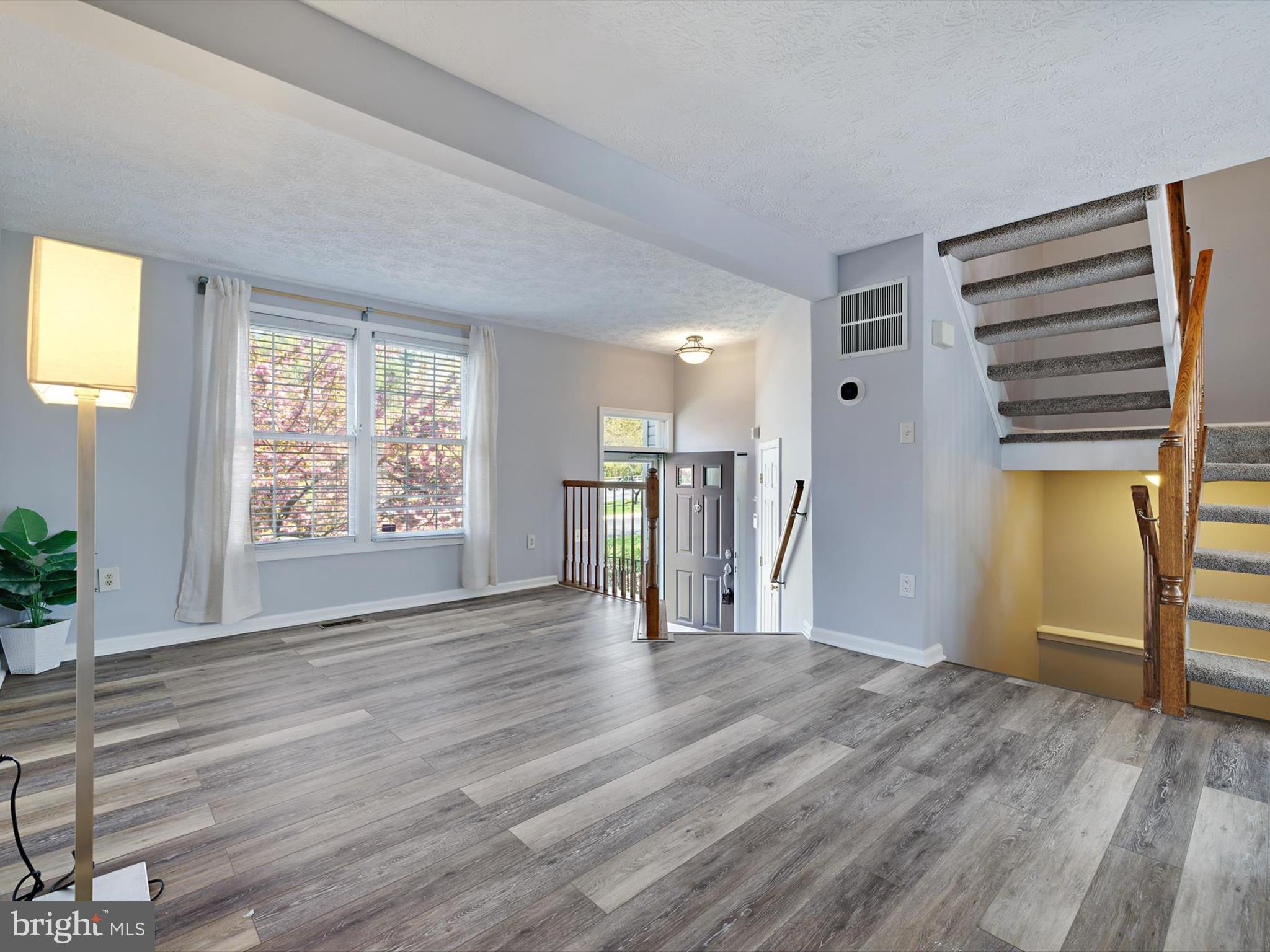 PINEY ORCHARD - Residential