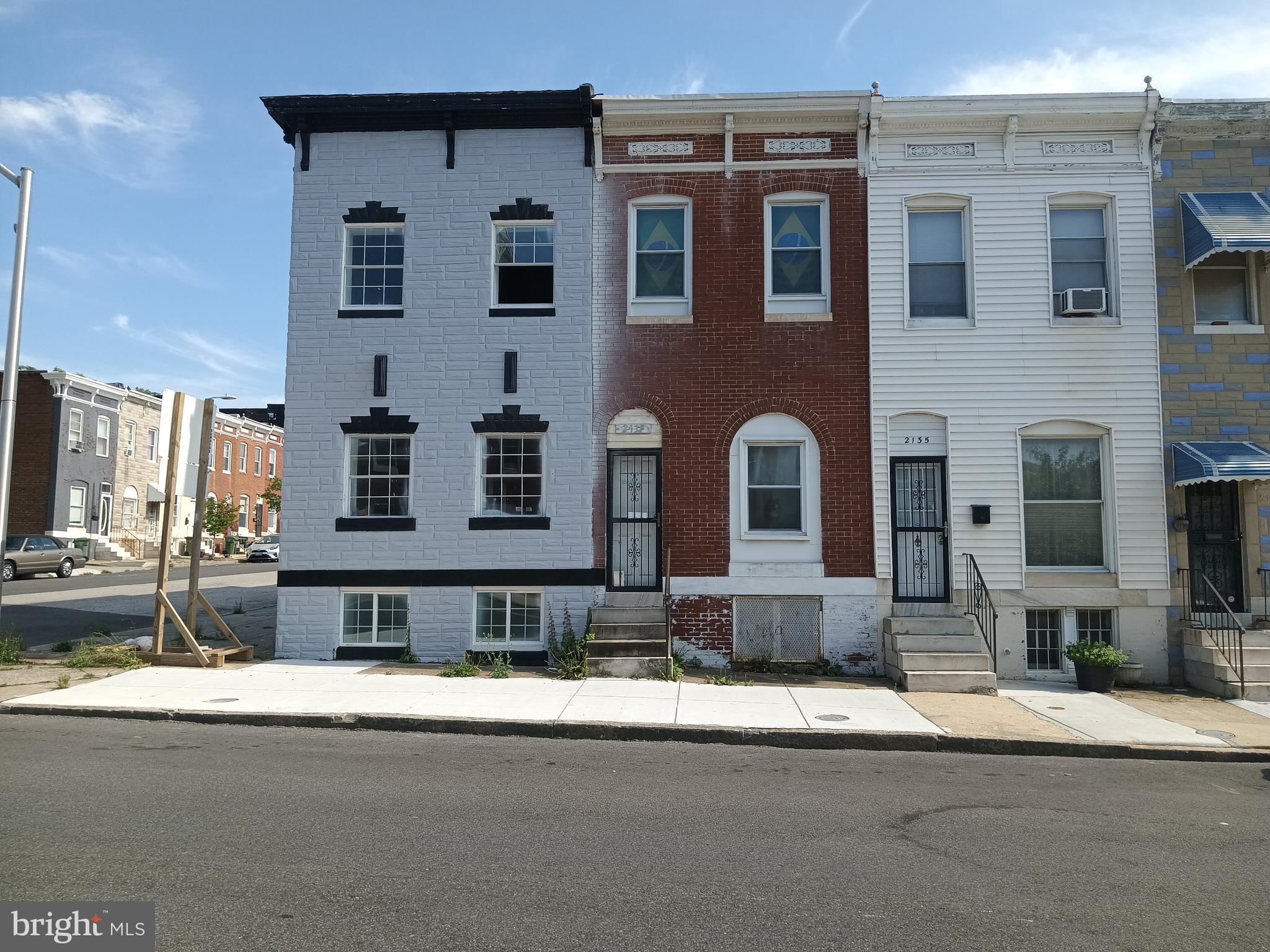 BROADWAY EAST - Residential