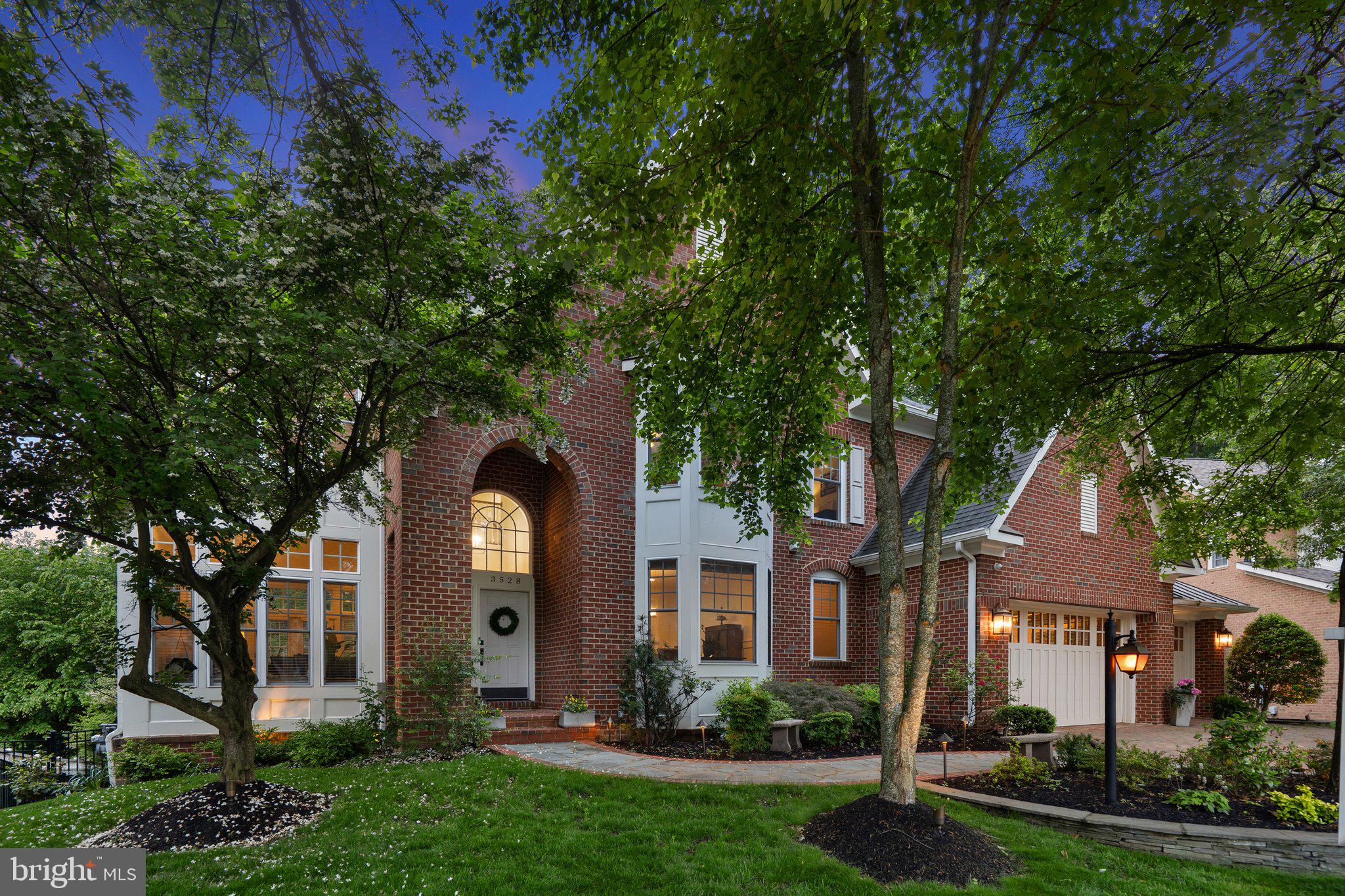 PICKETT'S RESERVE - Residential