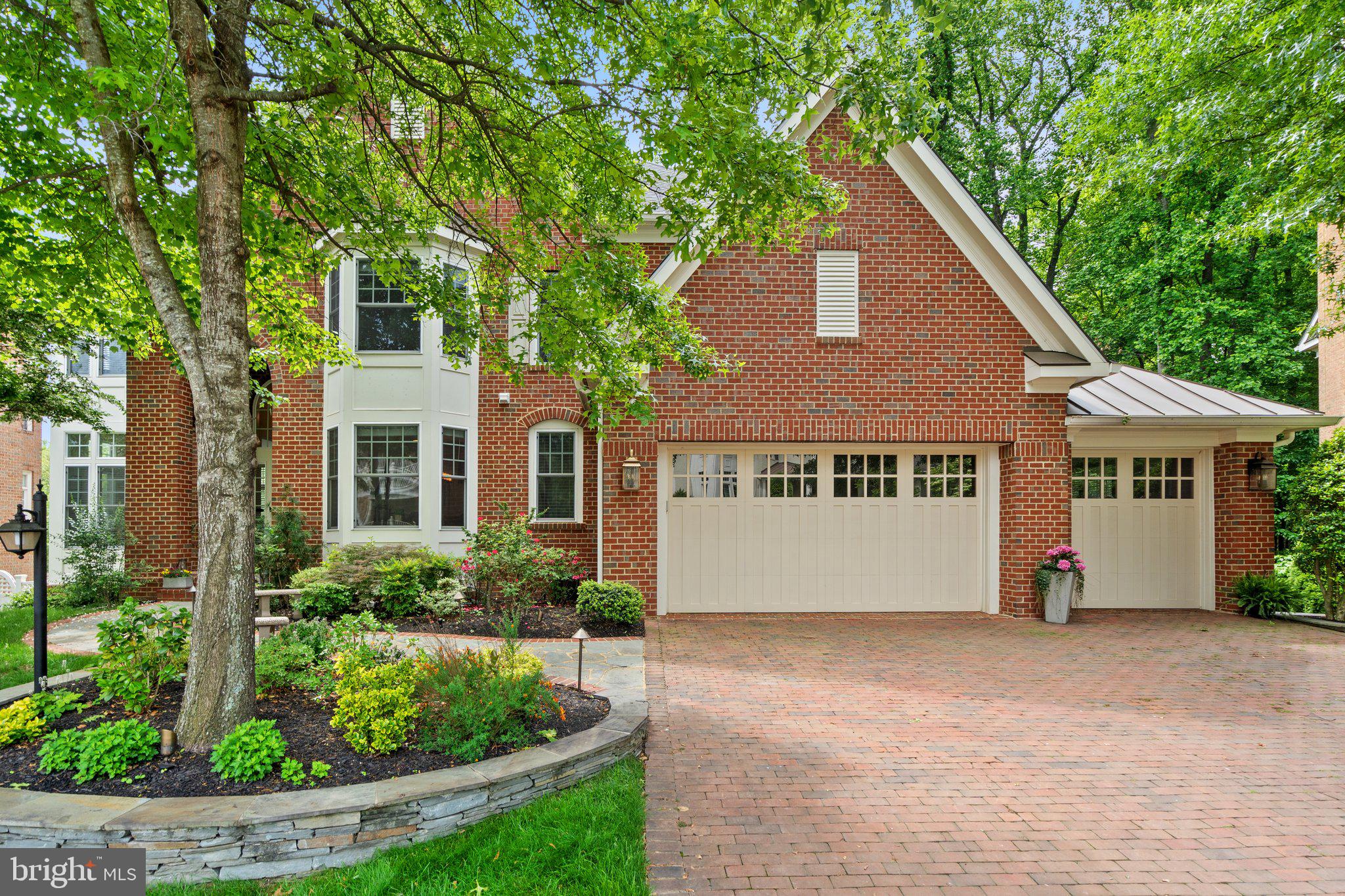 PICKETT'S RESERVE - Residential