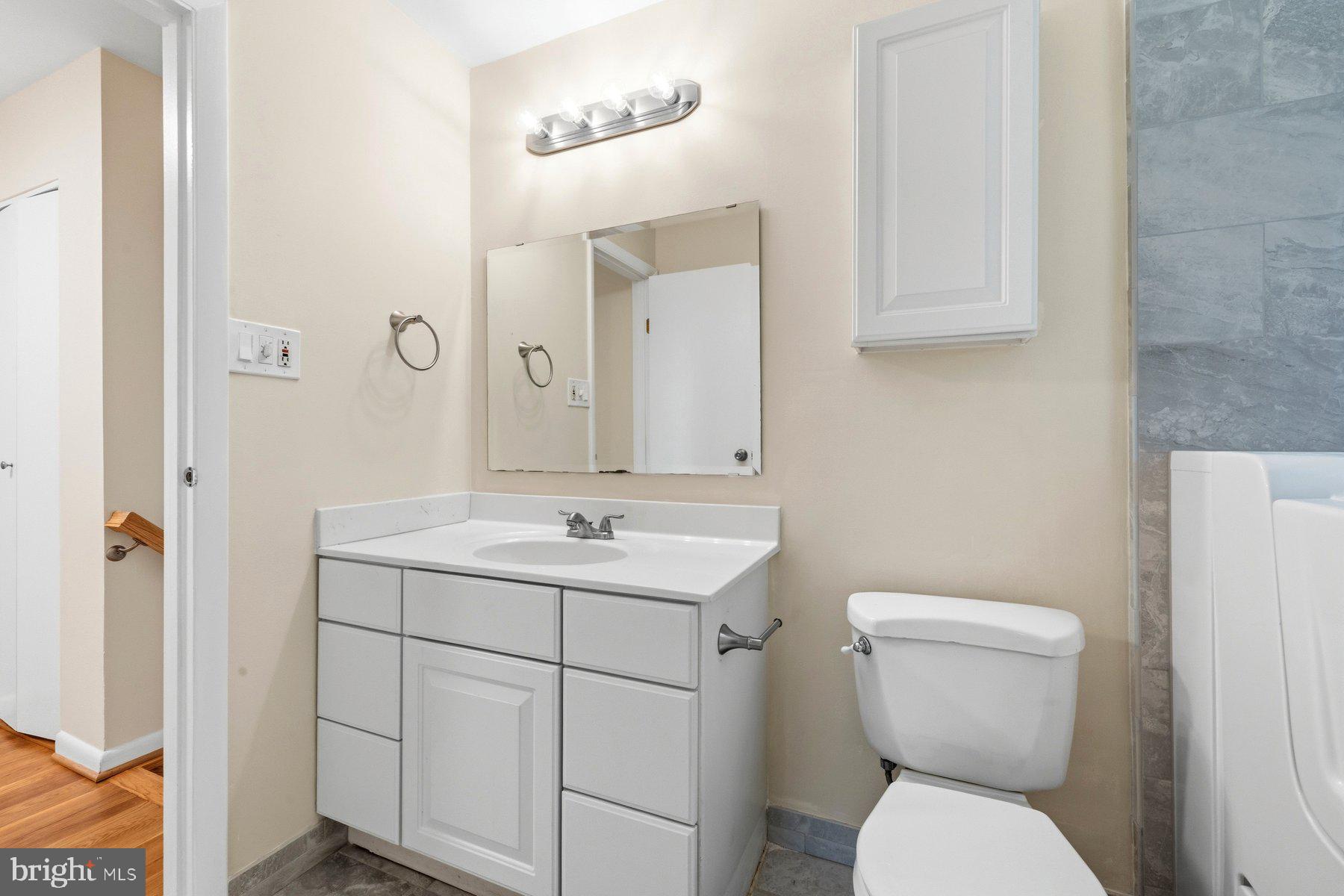 BEL PRE WOODS - Residential