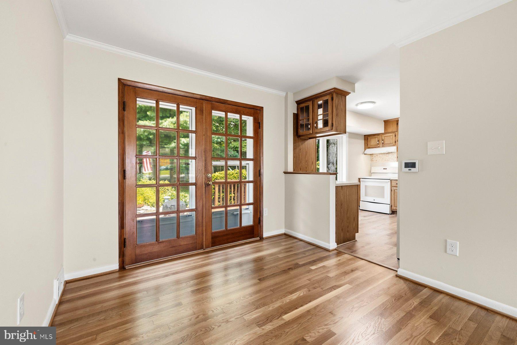 BEL PRE WOODS - Residential