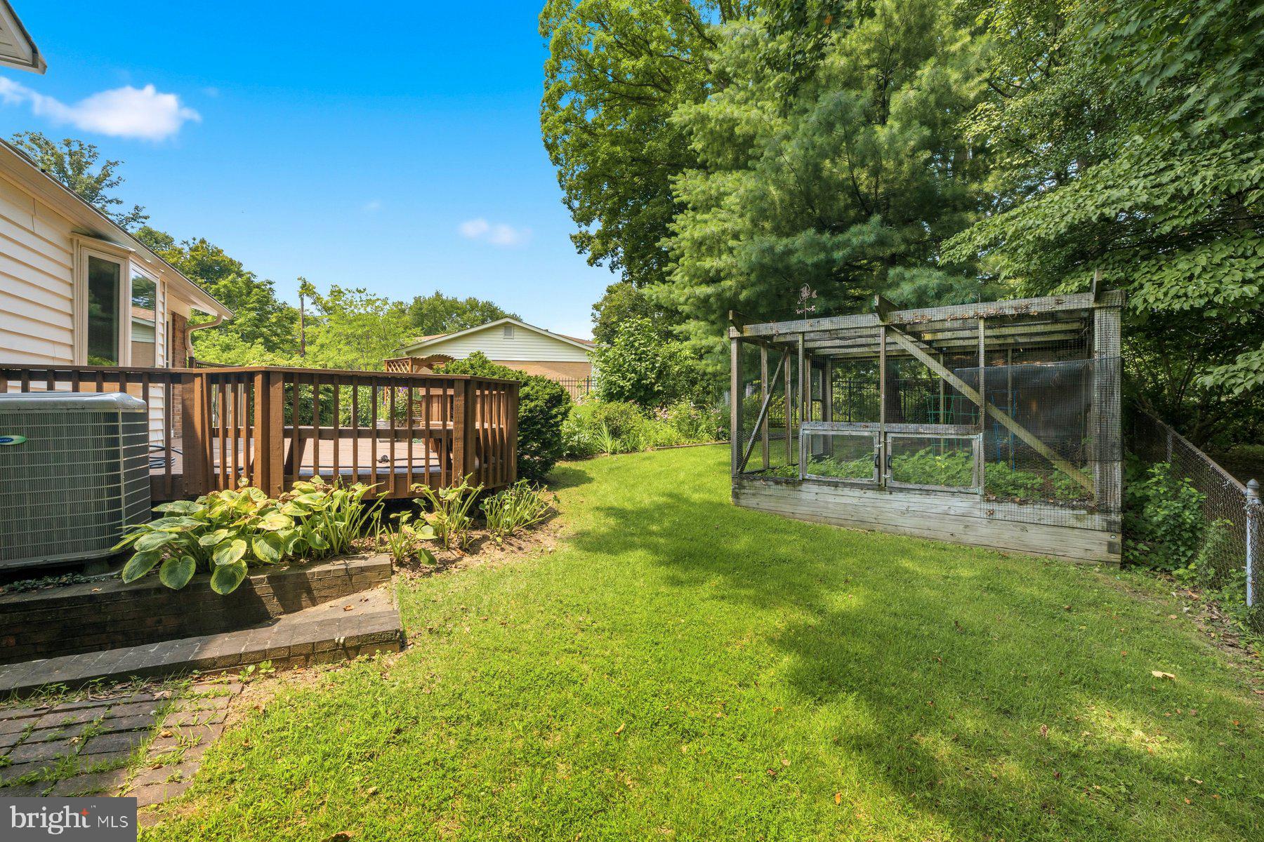 BEL PRE WOODS - Residential