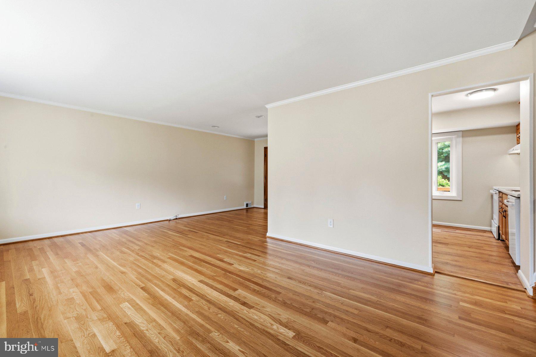 BEL PRE WOODS - Residential