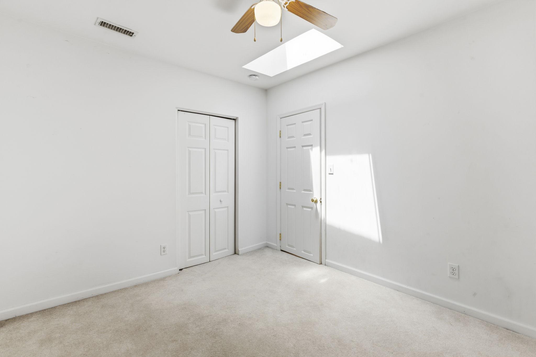 BROADWAY EAST - Residential