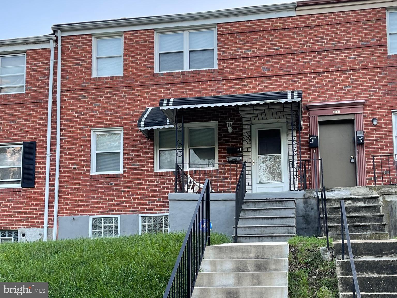 EDMONDSON VIILLAGE - Residential Lease