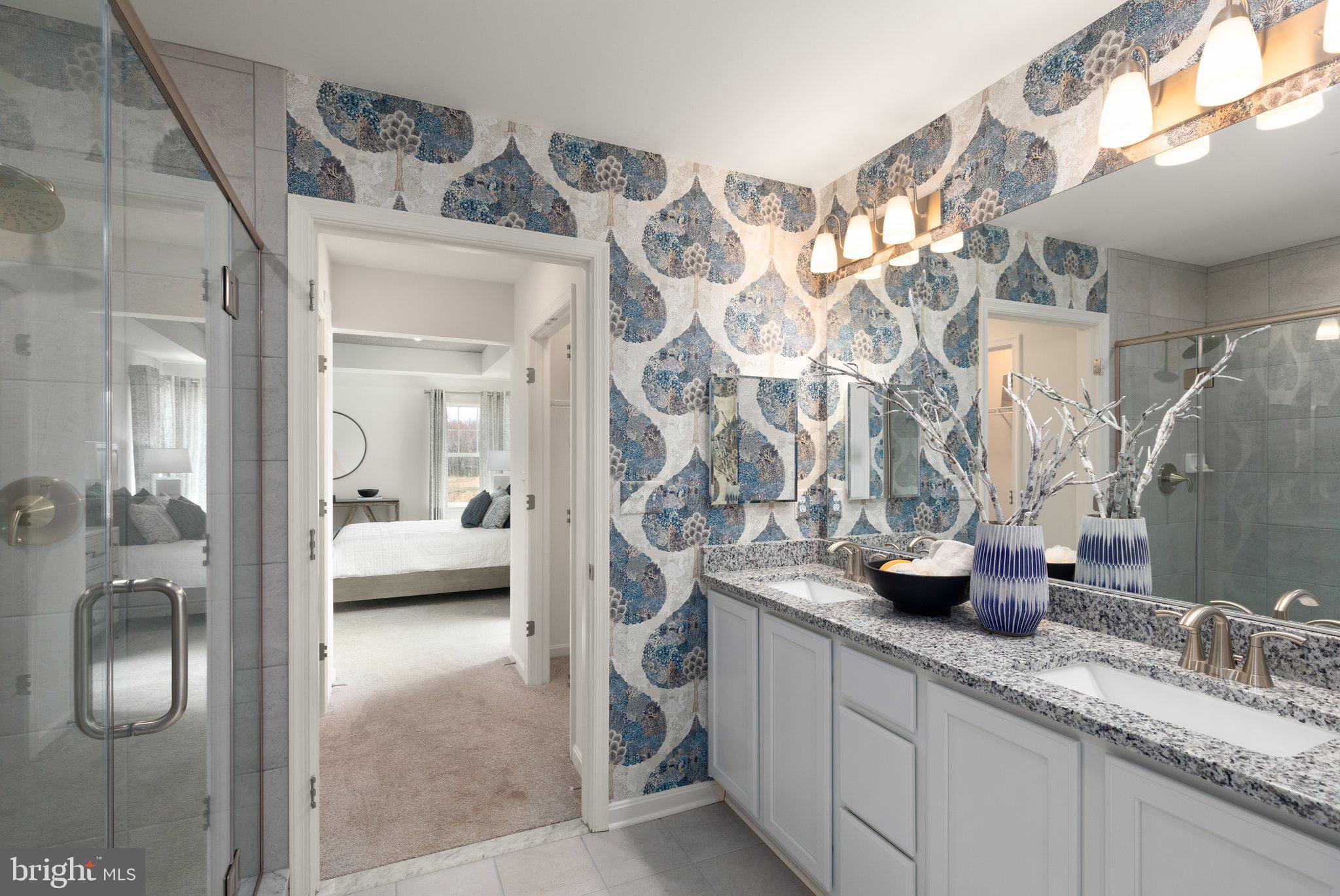 CAPTAIN'S COVE - Residential