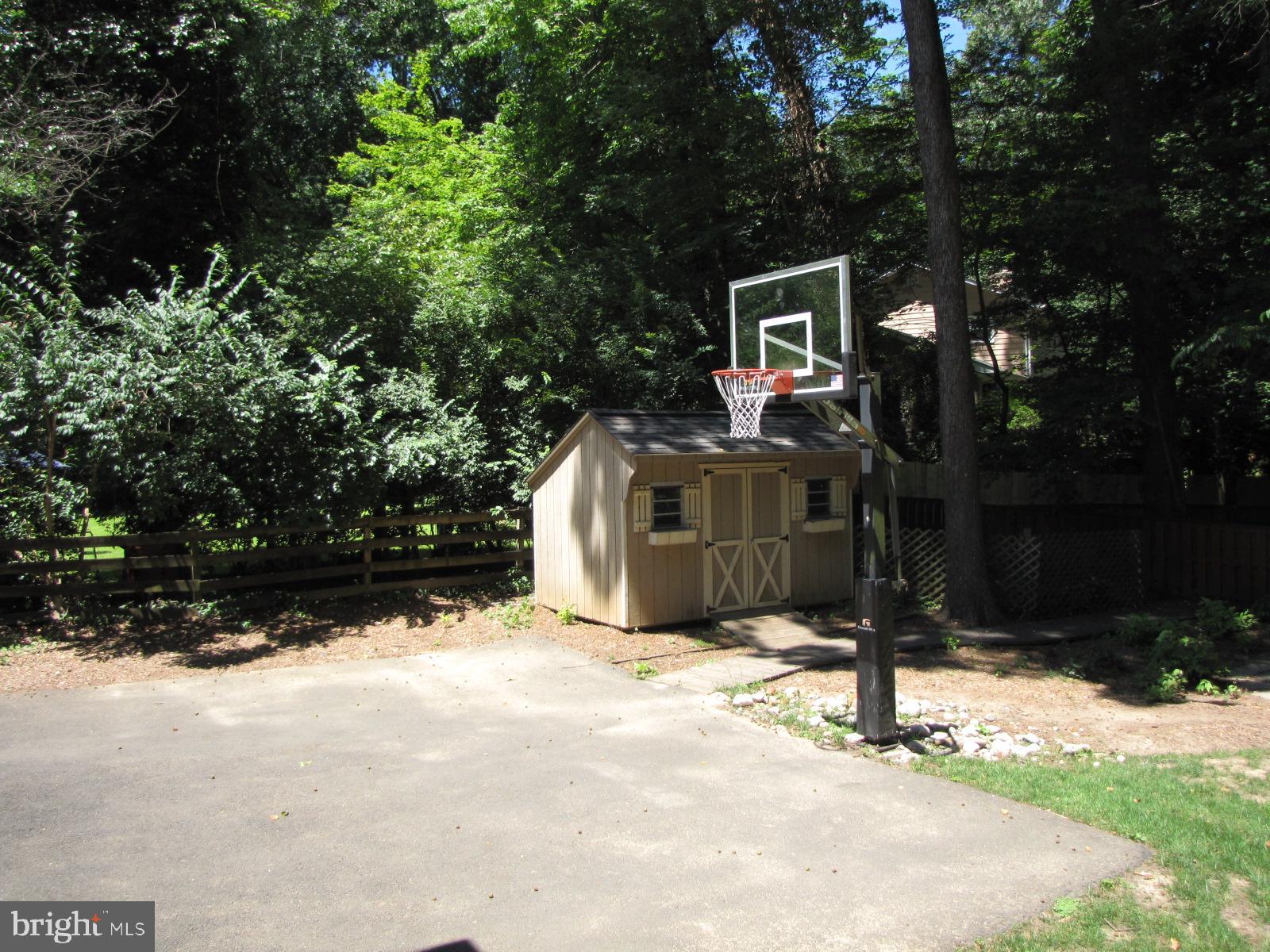 KEMPER PARK - Residential