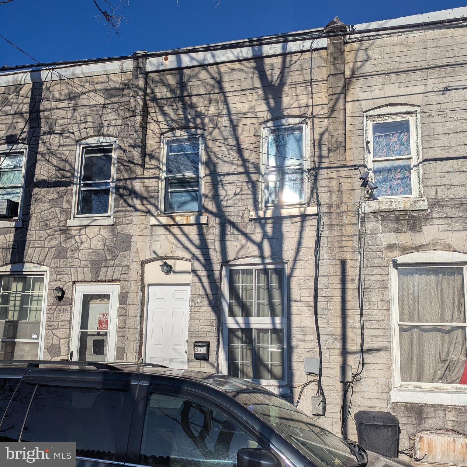 Tenant occupied. Long-term tenant. Solid rental. Ideal for first time home buyers or investors looking to expand their portfolio. Being sold AS IS