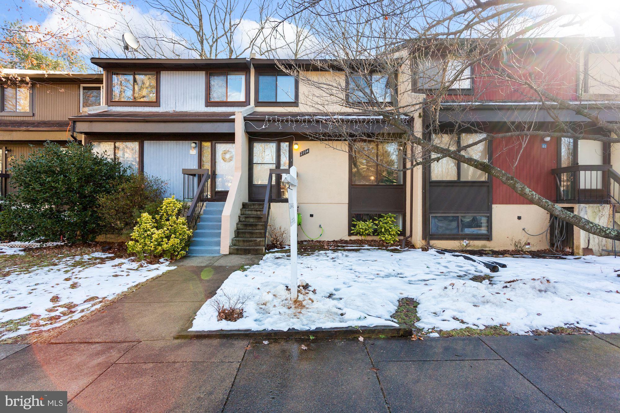 RESTON - Residential Lease