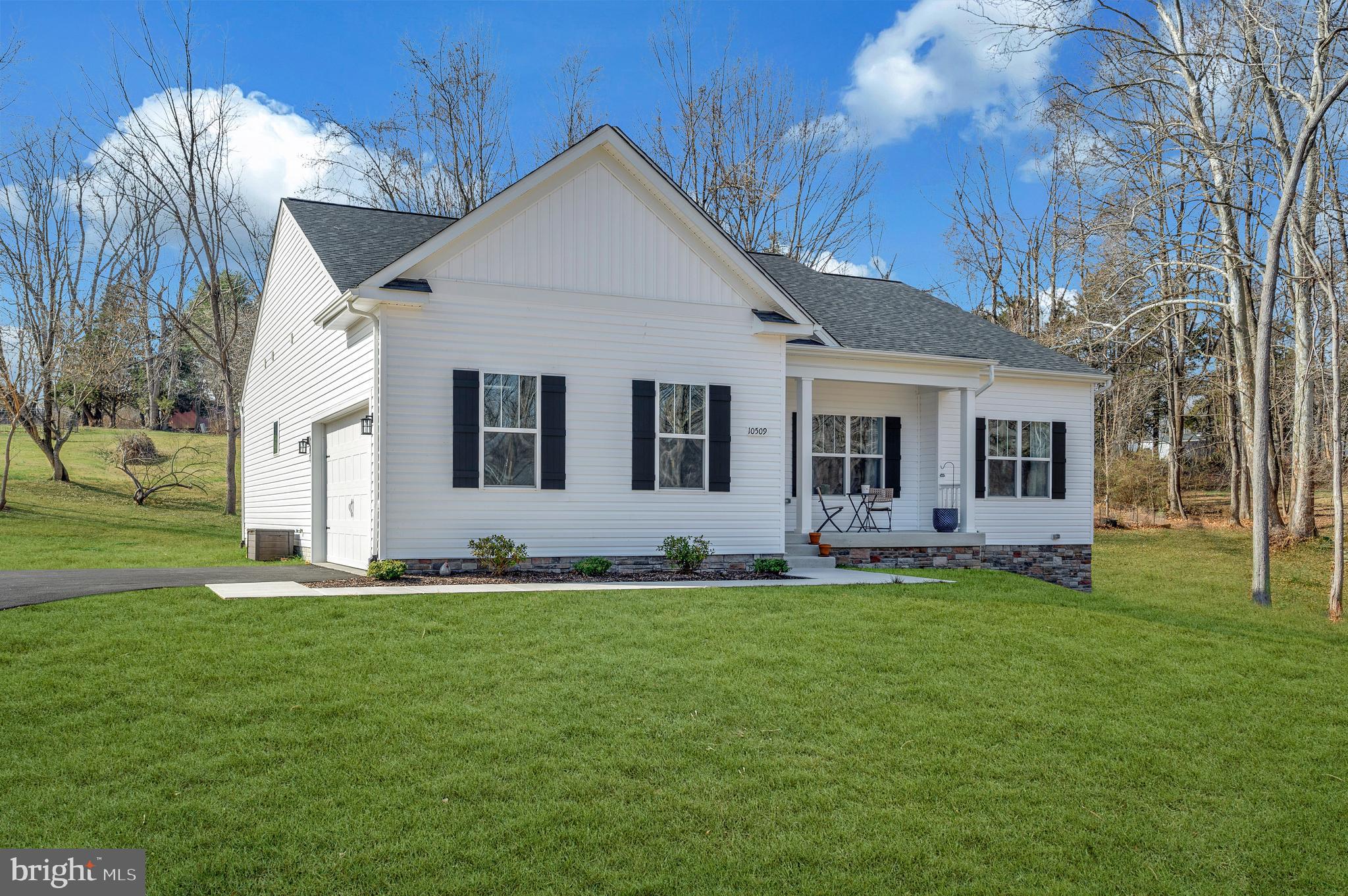 LAKE ACRES - Residential