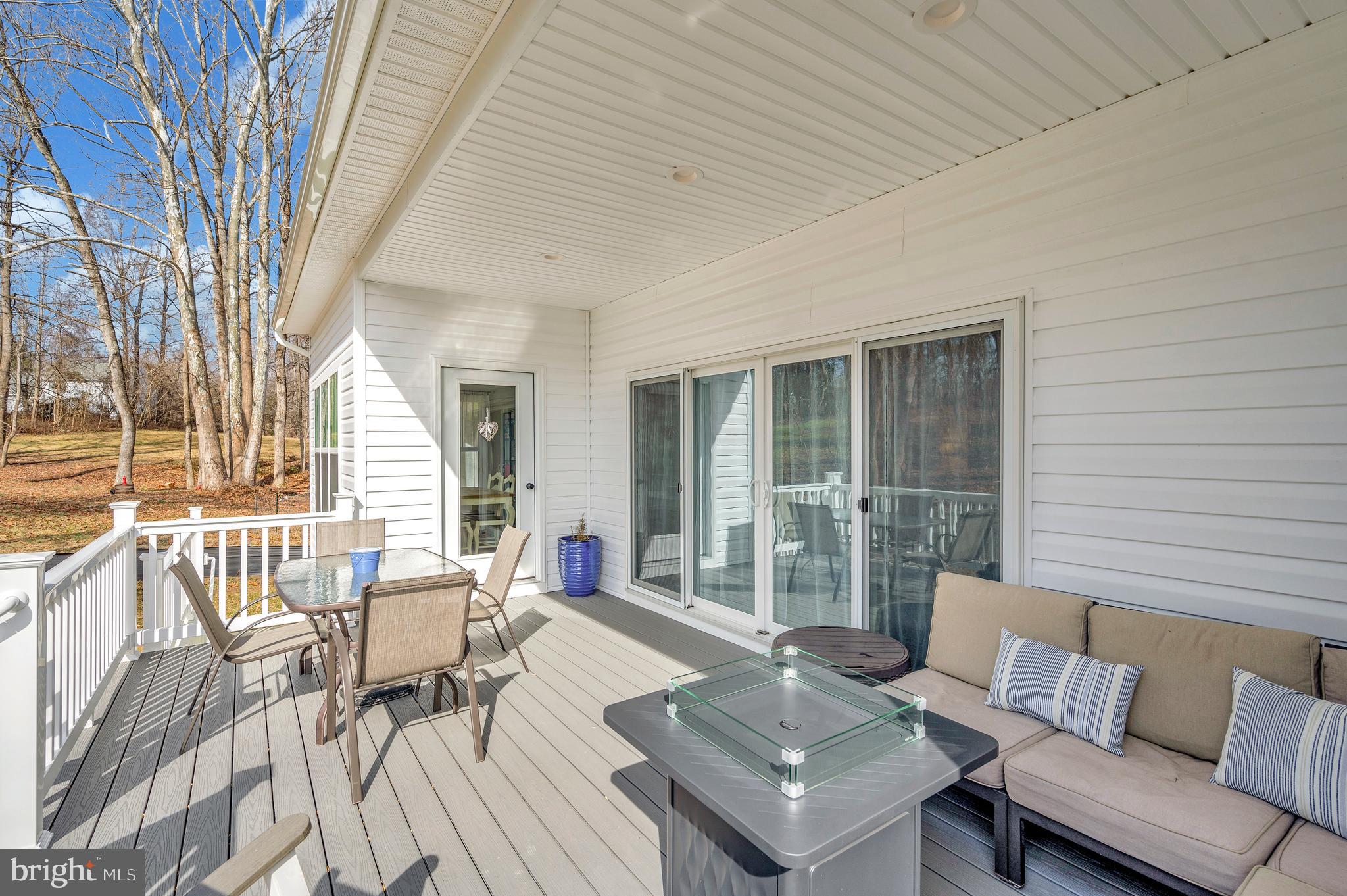 LAKE ACRES - Residential