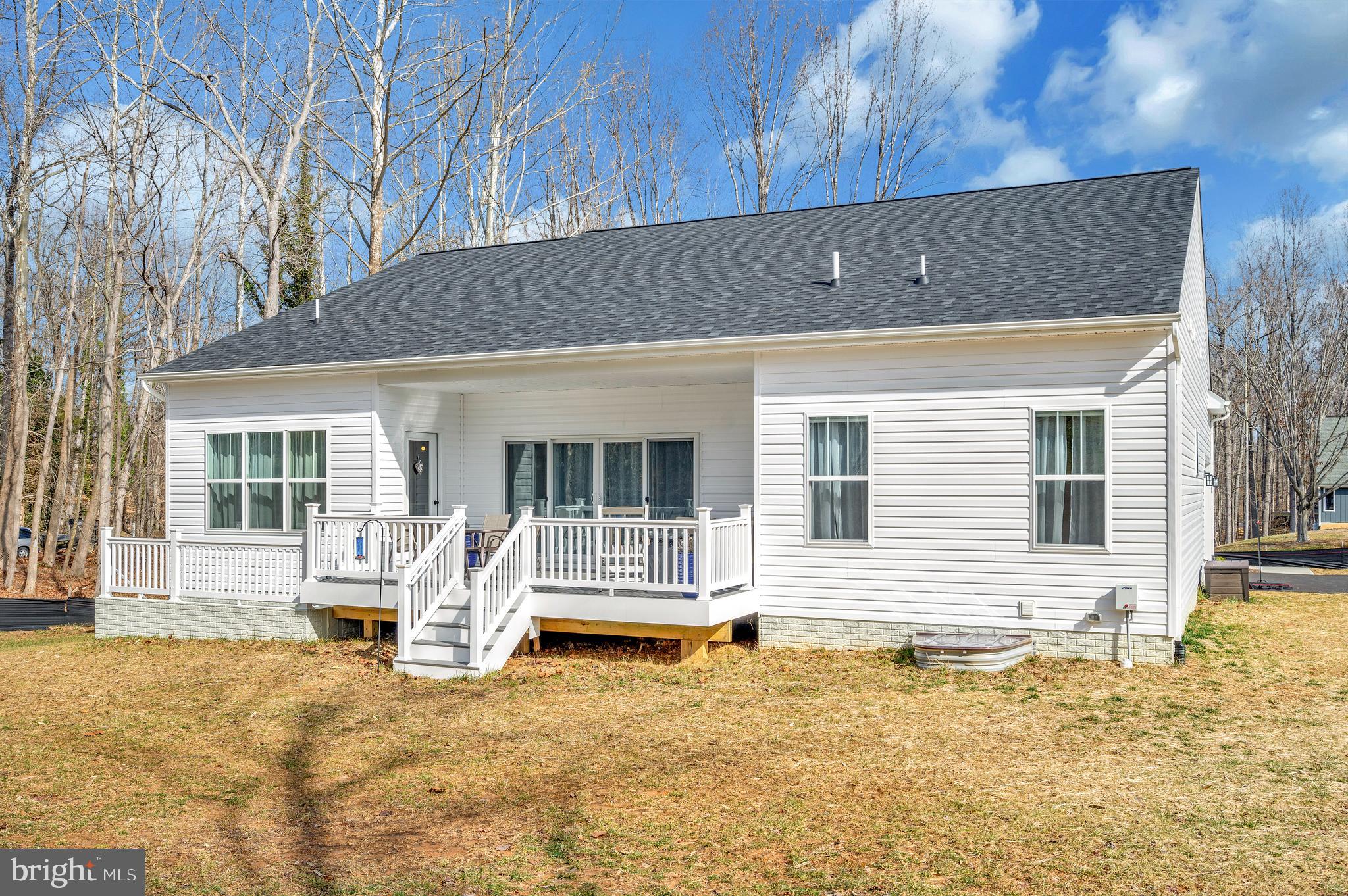 LAKE ACRES - Residential