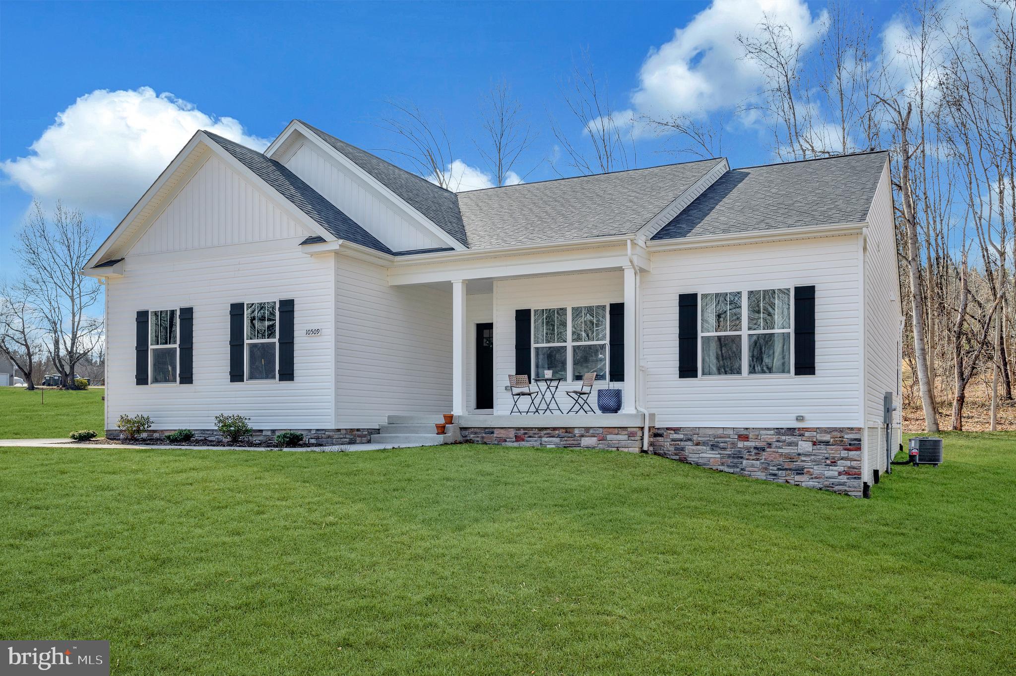 LAKE ACRES - Residential