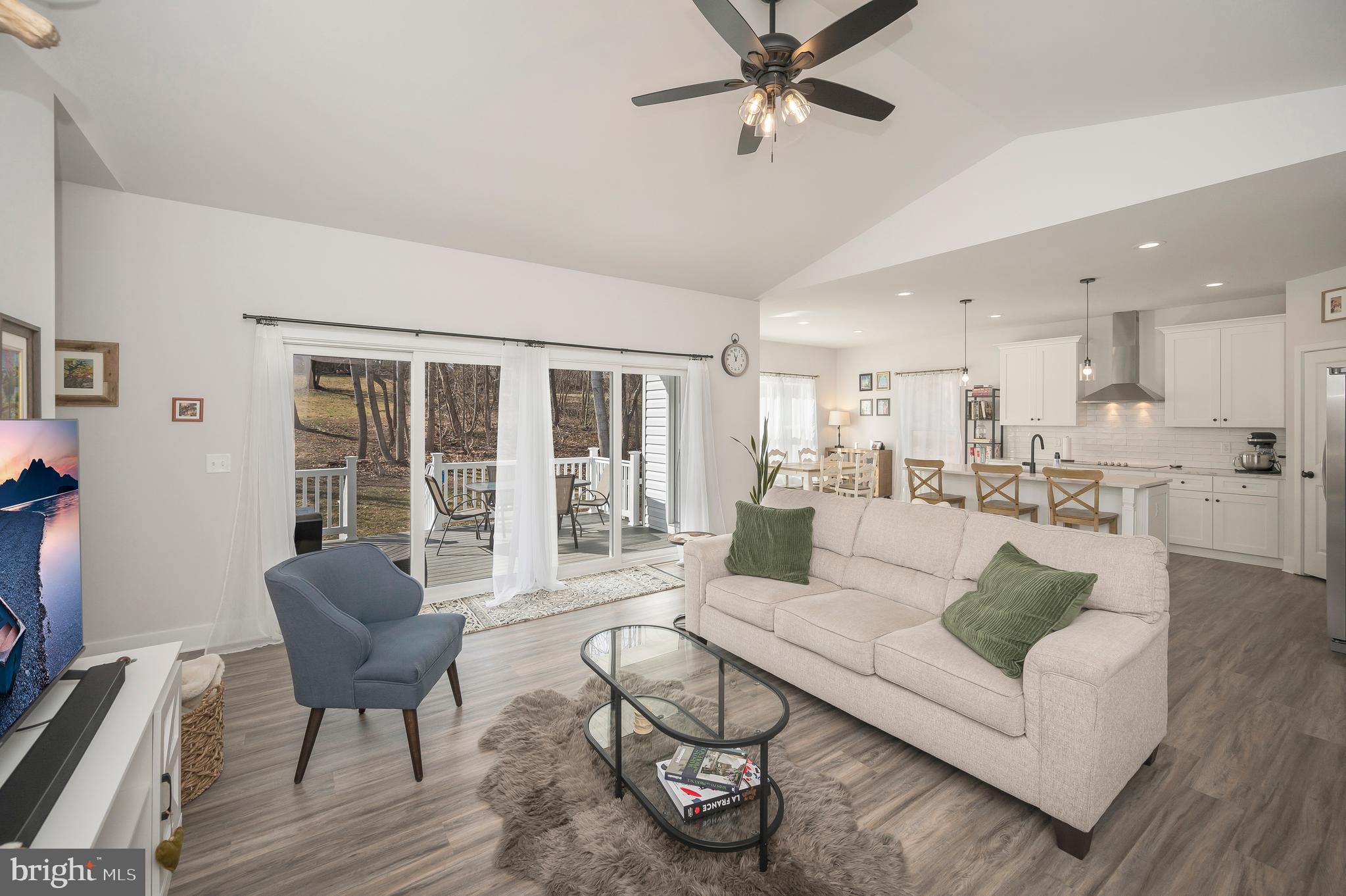 LAKE ACRES - Residential