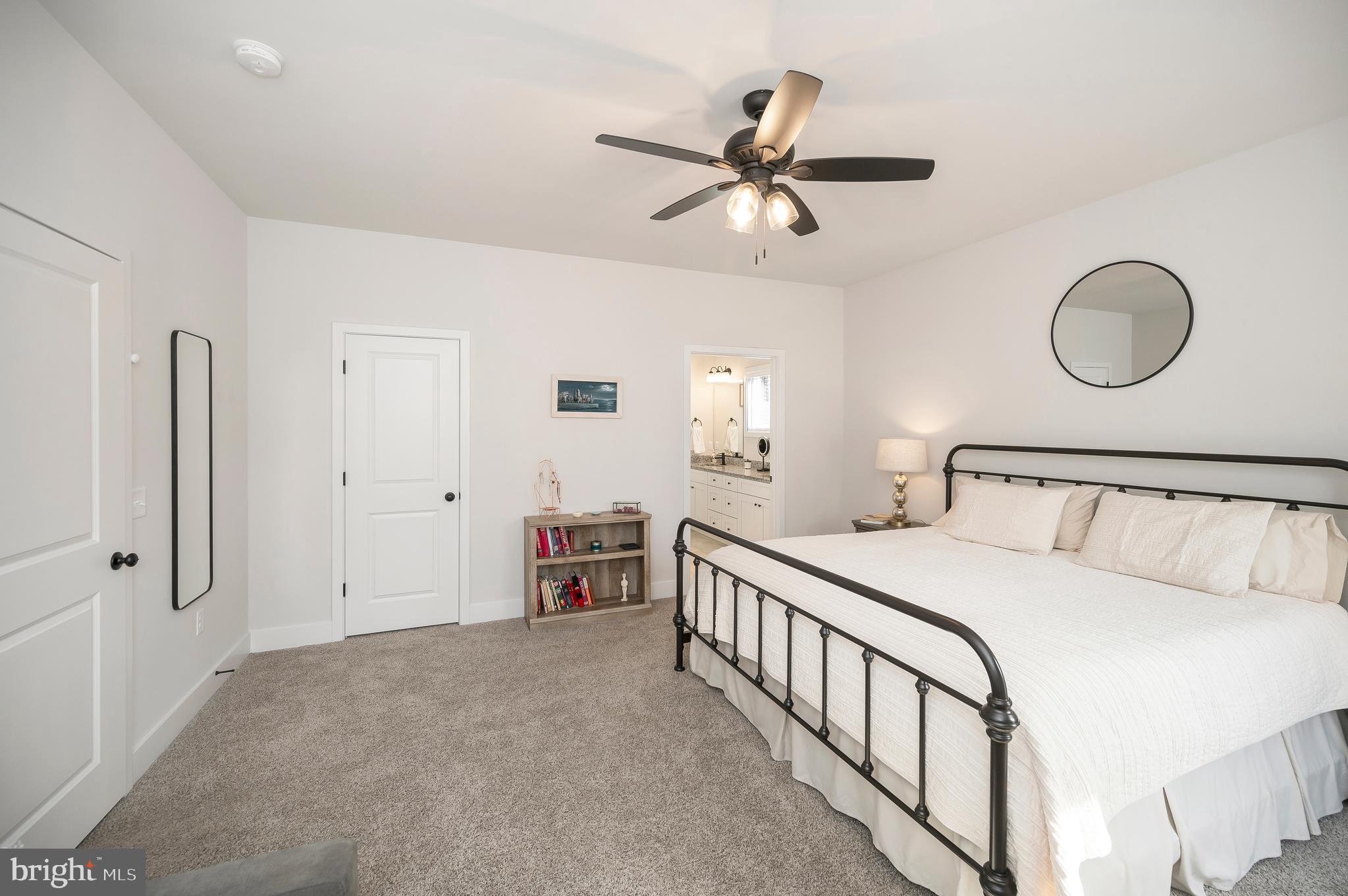 LAKE ACRES - Residential