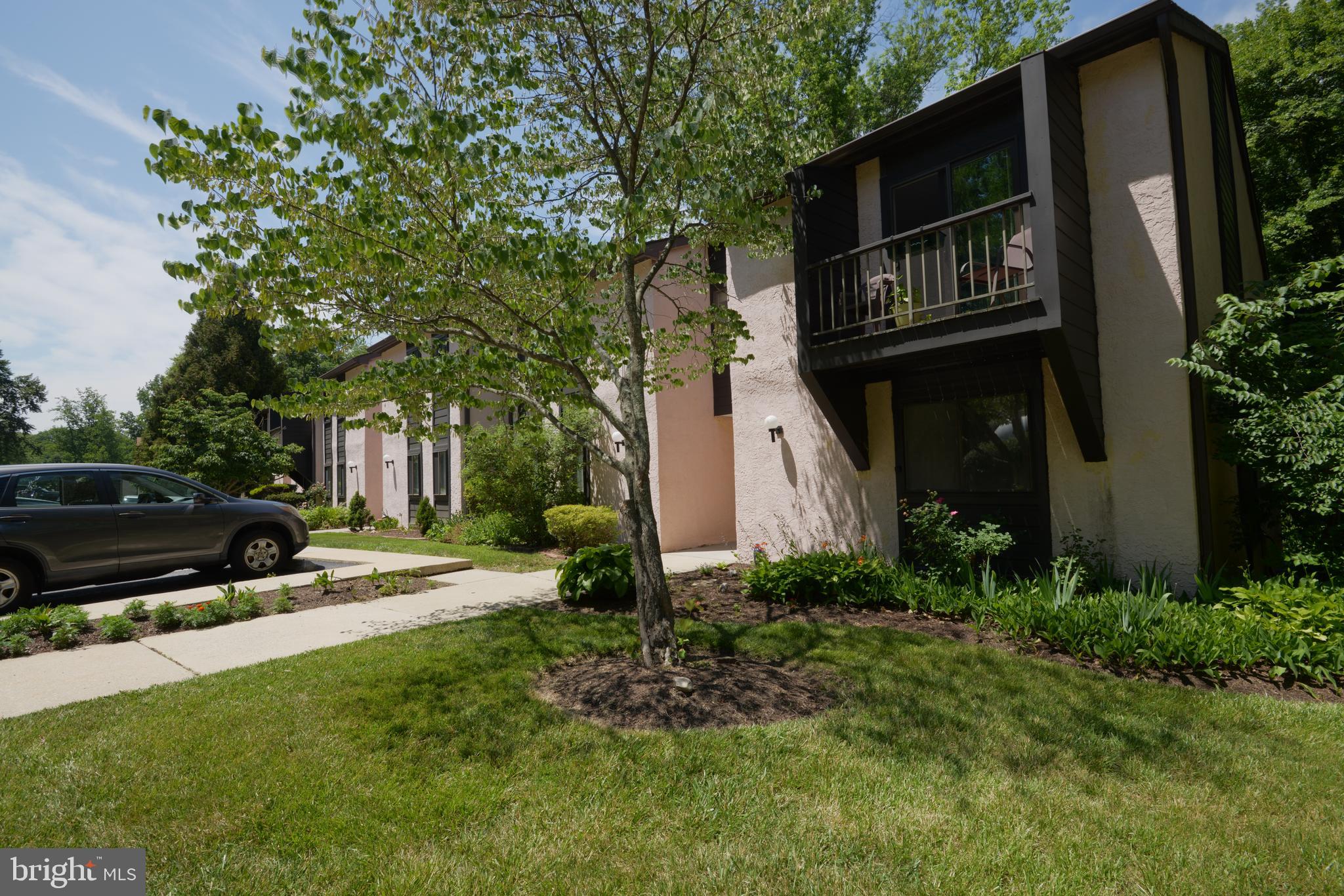 PAINTERS CROSSING - Residential