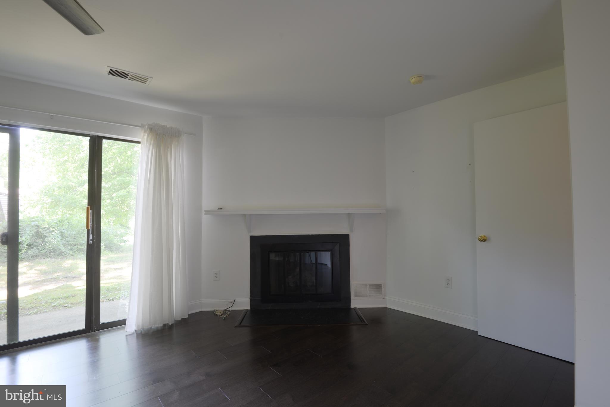 PAINTERS CROSSING - Residential