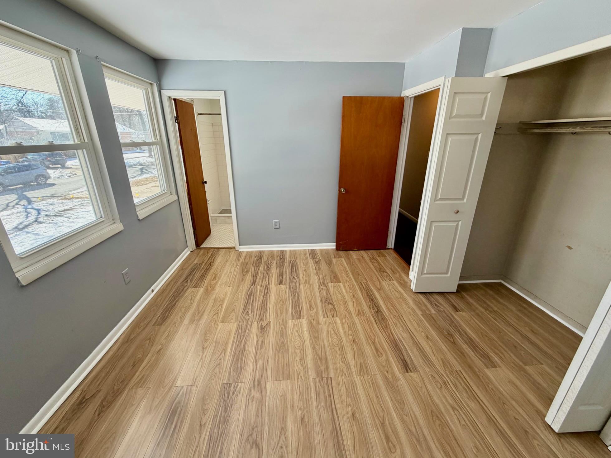 FOREST KNOLLS - Residential