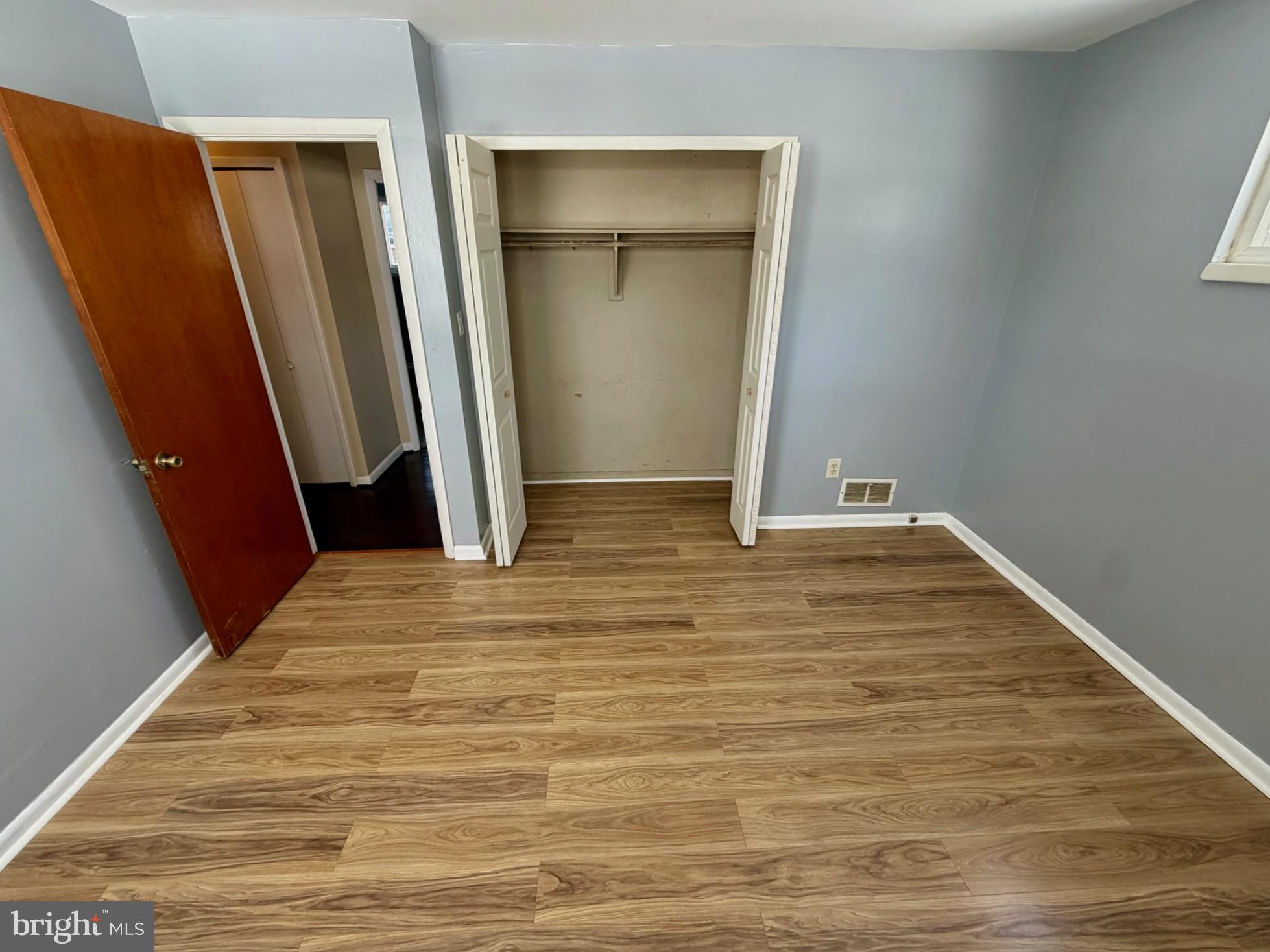 FOREST KNOLLS - Residential