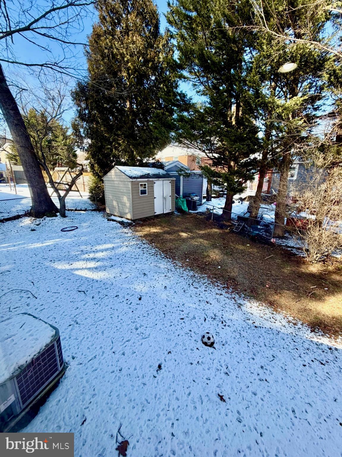 FOREST KNOLLS - Residential