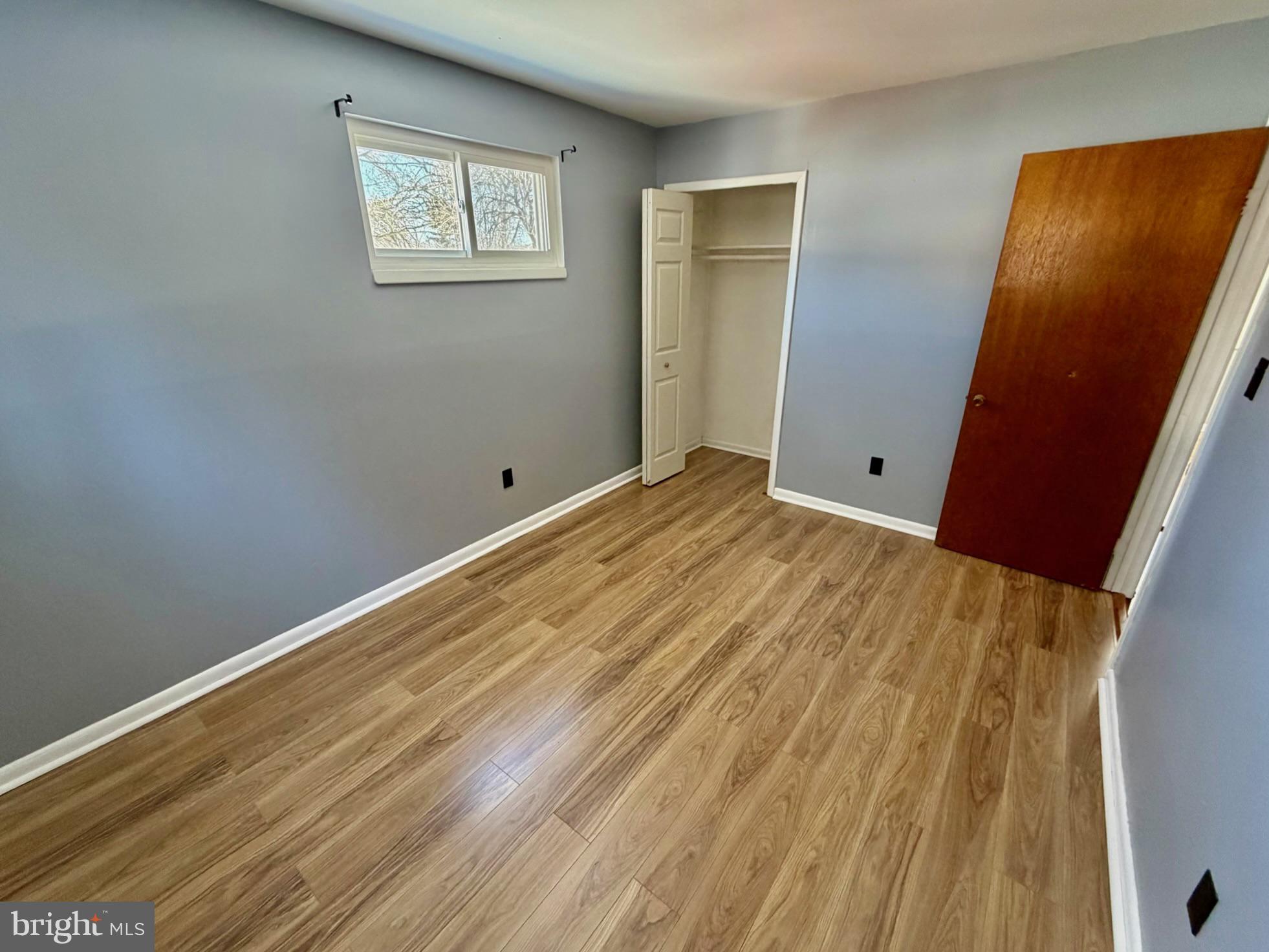 FOREST KNOLLS - Residential