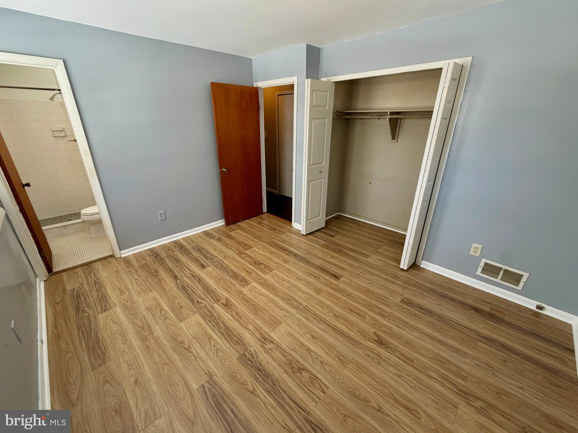FOREST KNOLLS - Residential