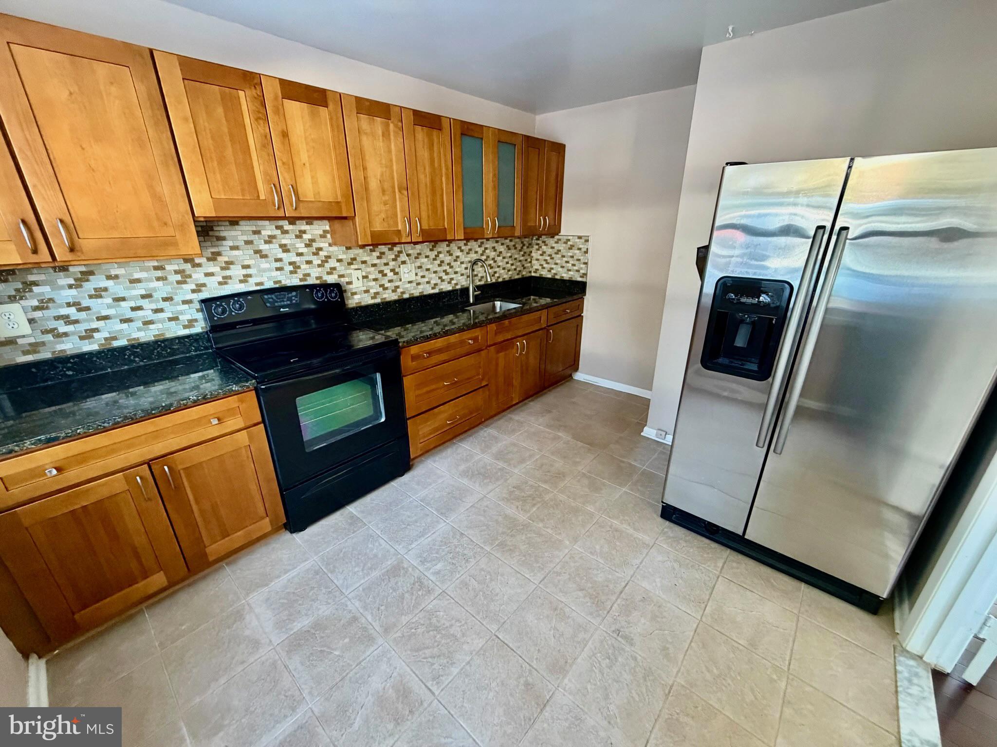 FOREST KNOLLS - Residential