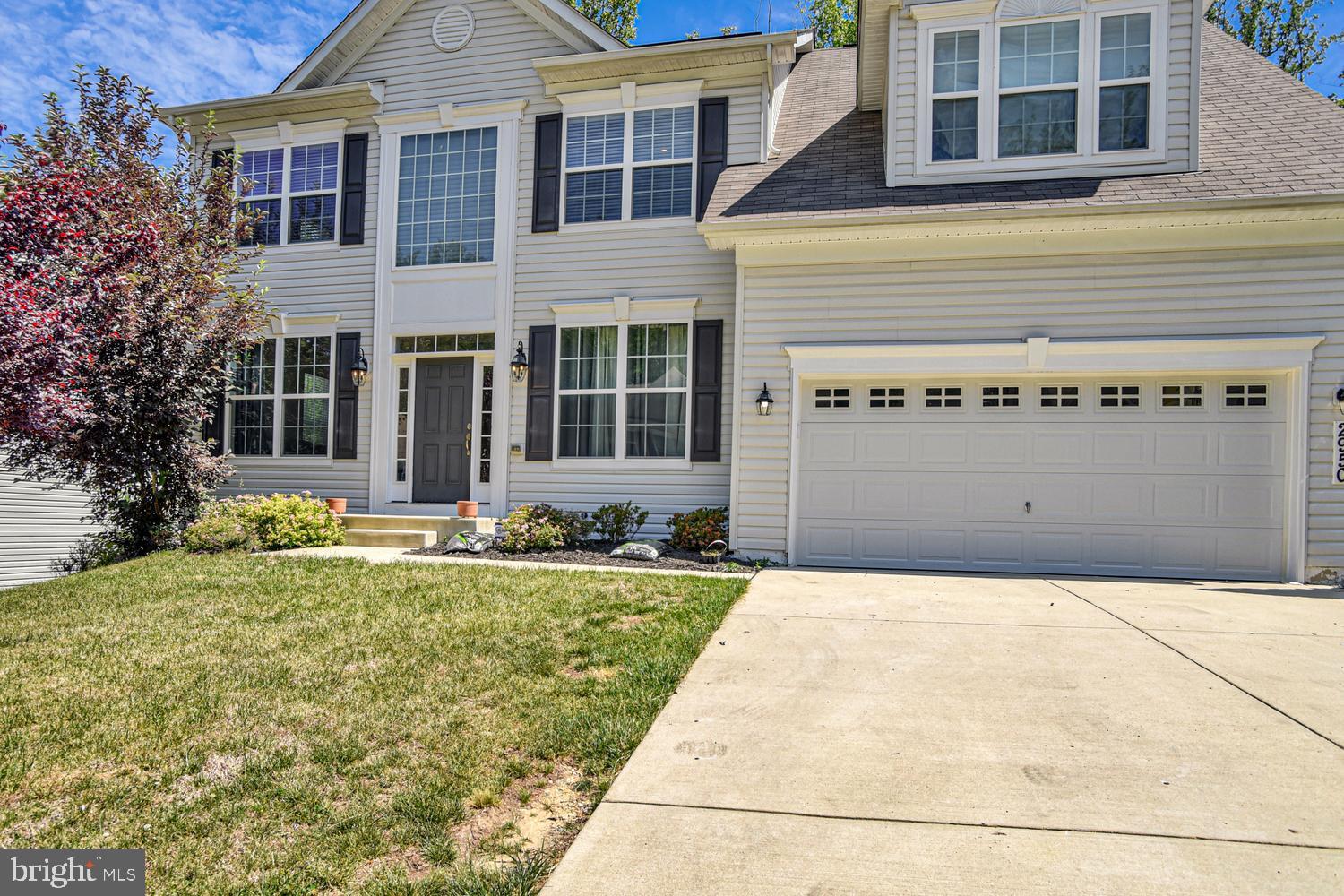 WINDSOR MANOR - Residential