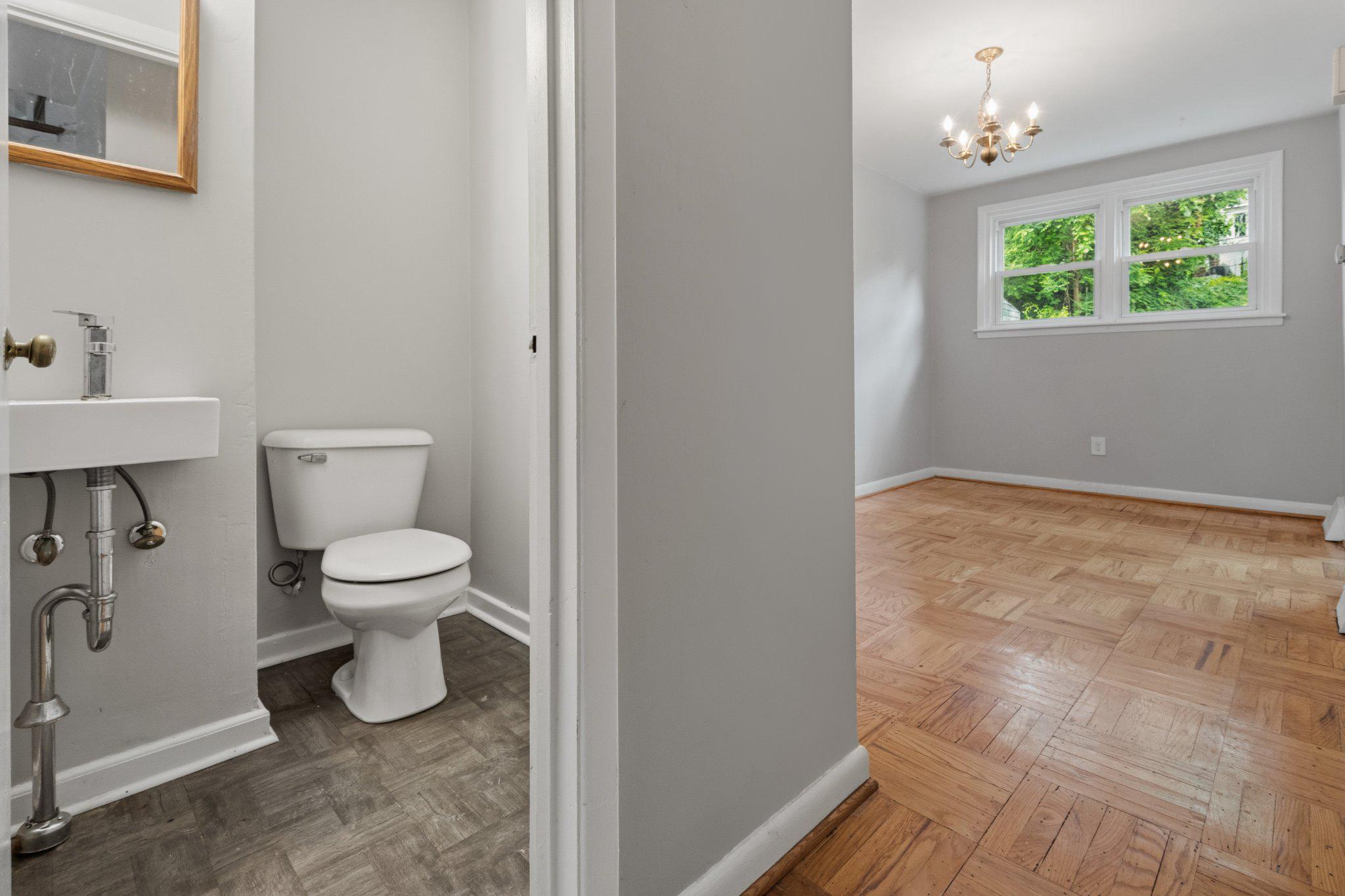 EAST FALLS - Residential