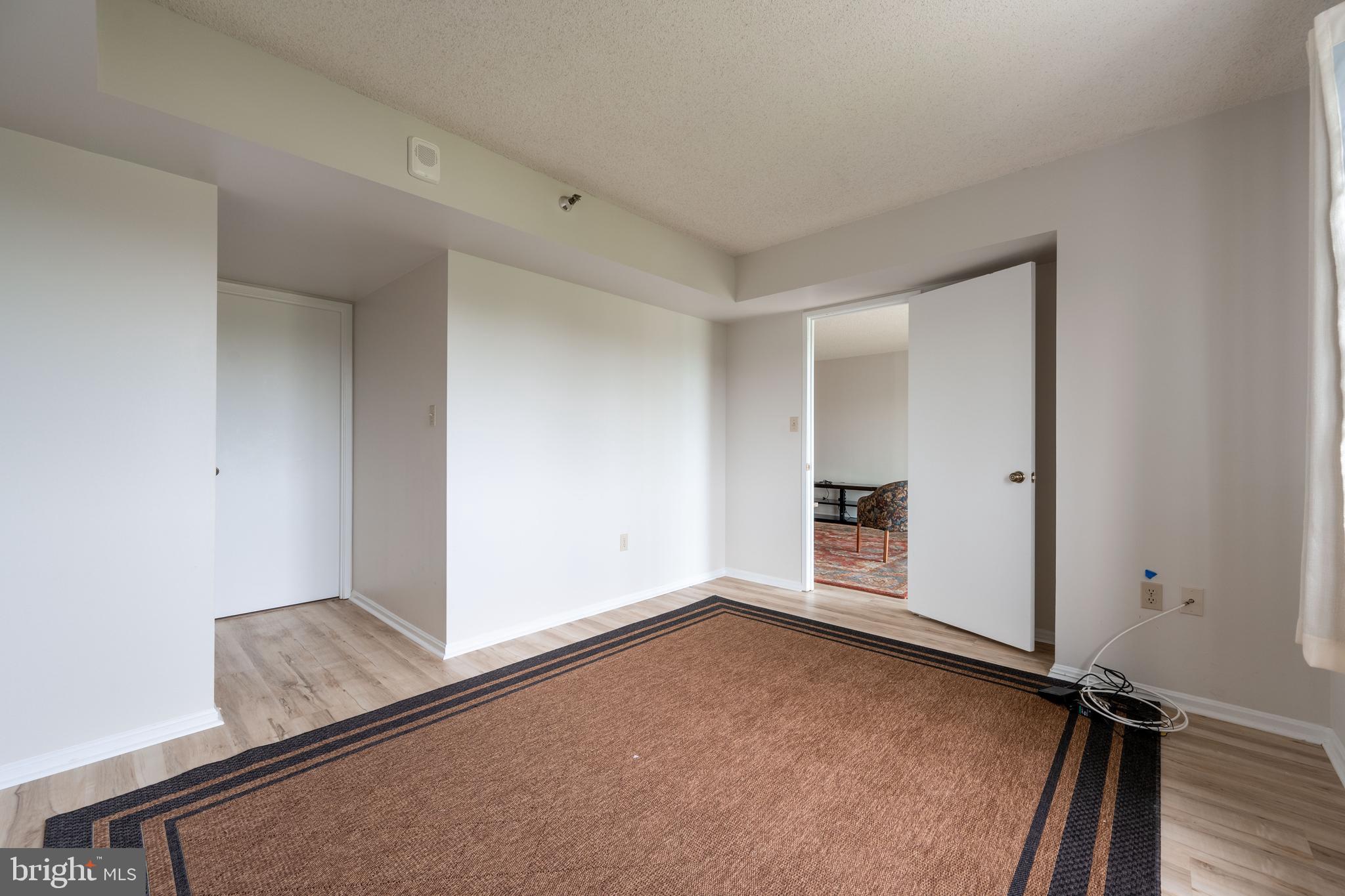 GREENS AT LEISURE WORLD - Residential
