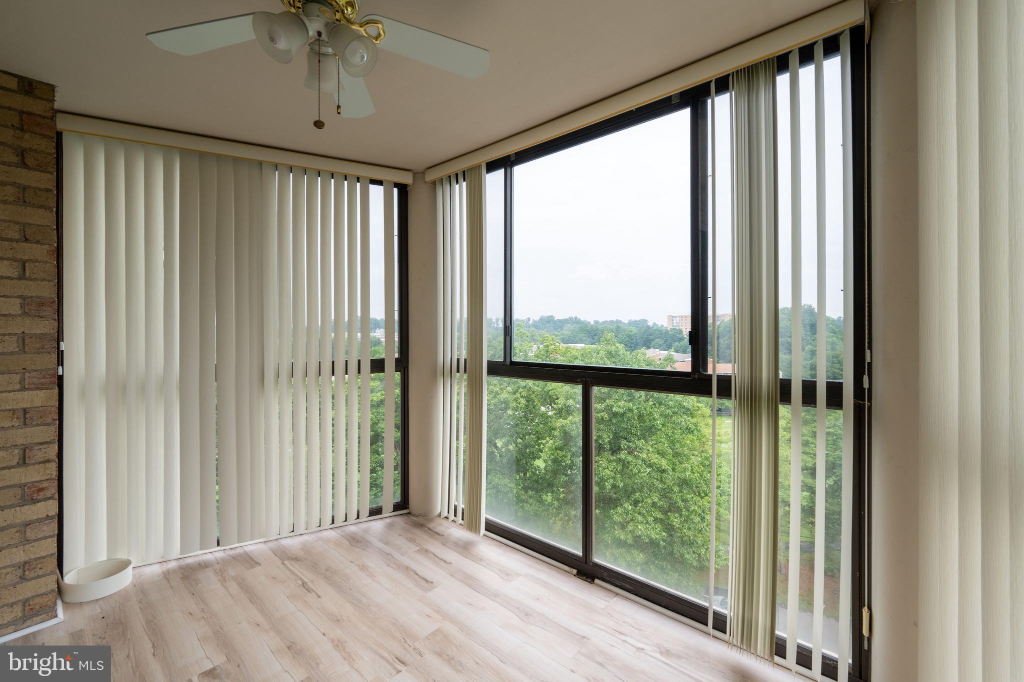GREENS AT LEISURE WORLD - Residential