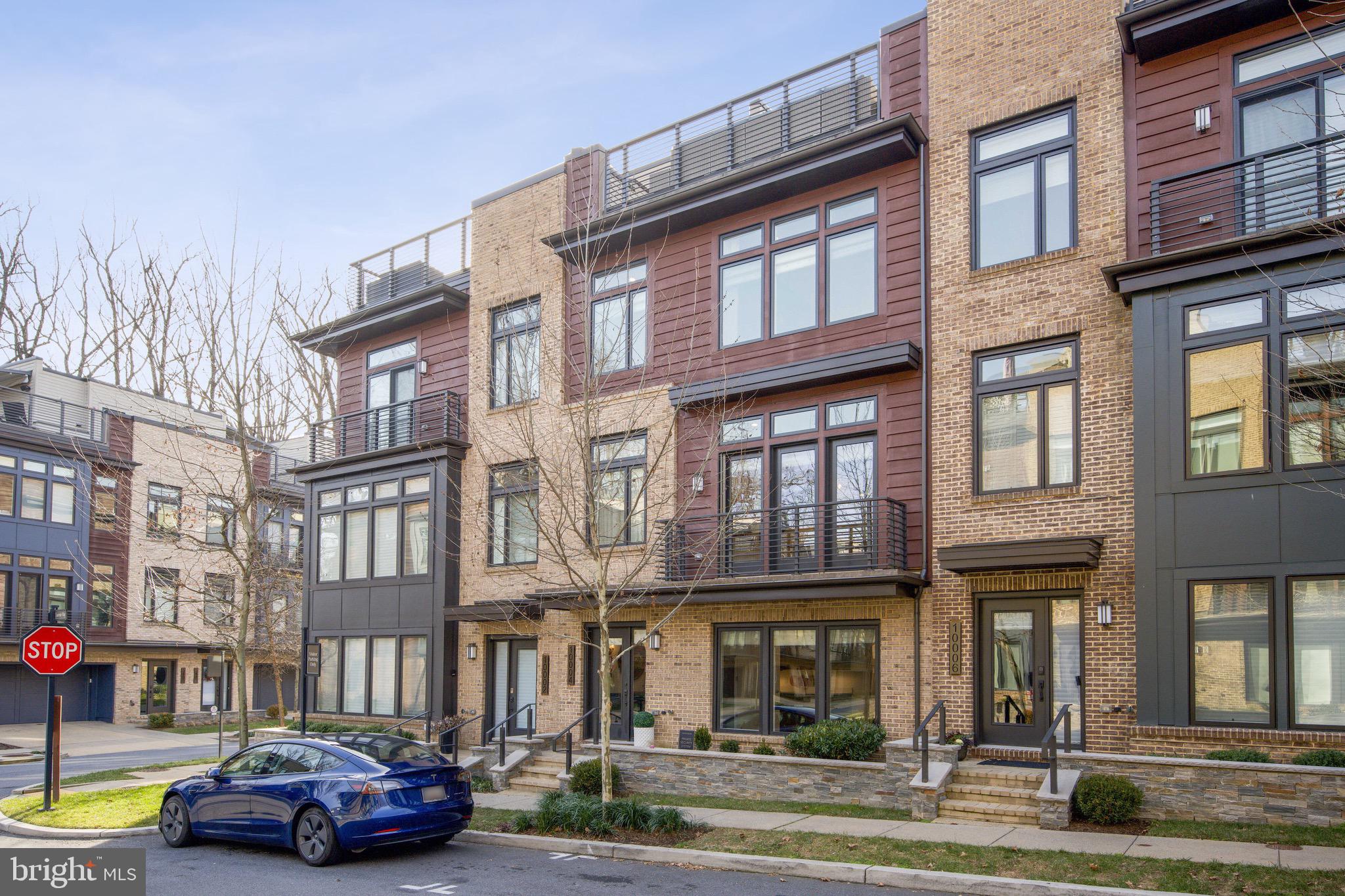 GROSVENOR HEIGHTS - Residential