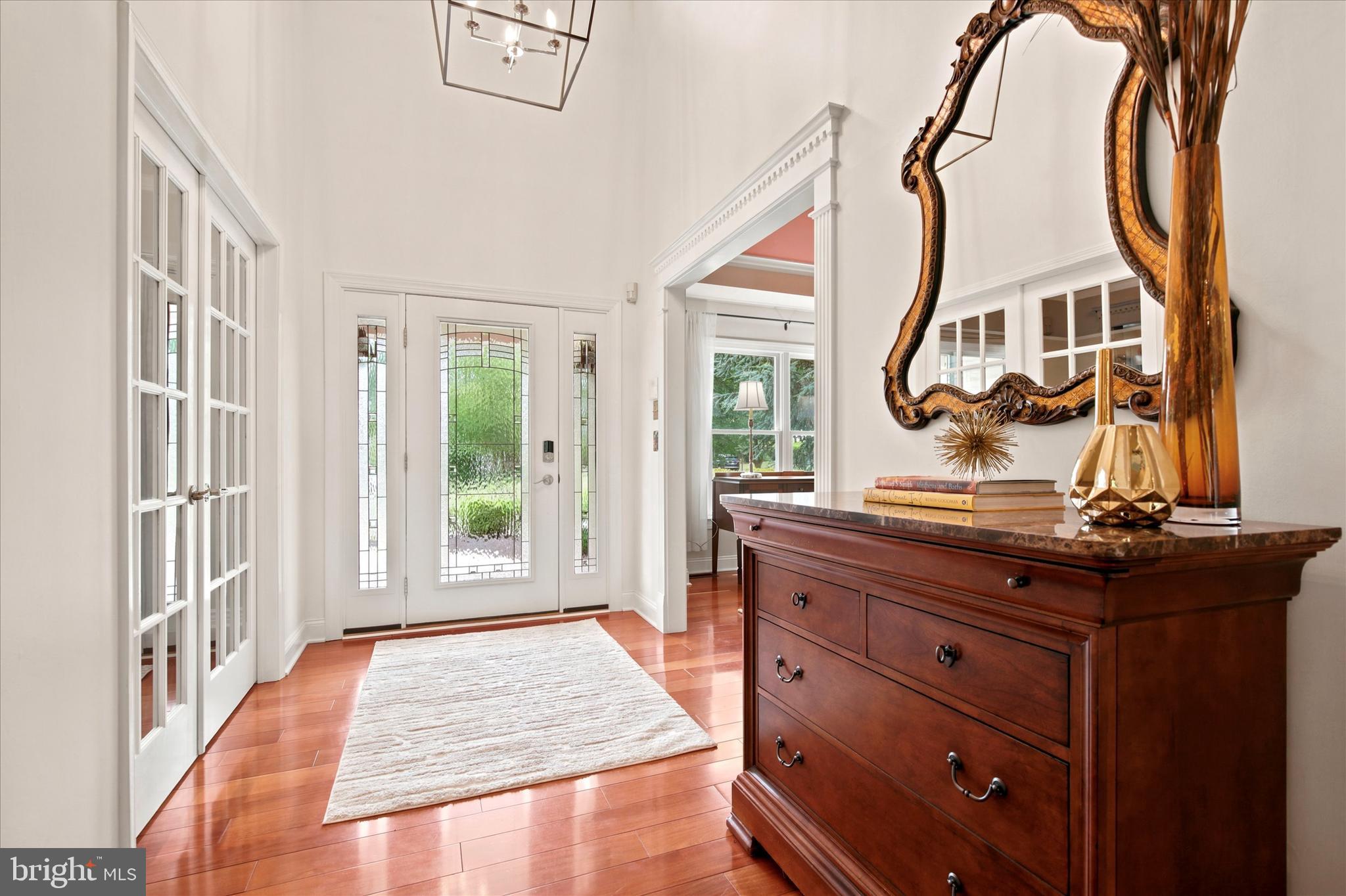 MONTGOMERY RIDGE - Residential
